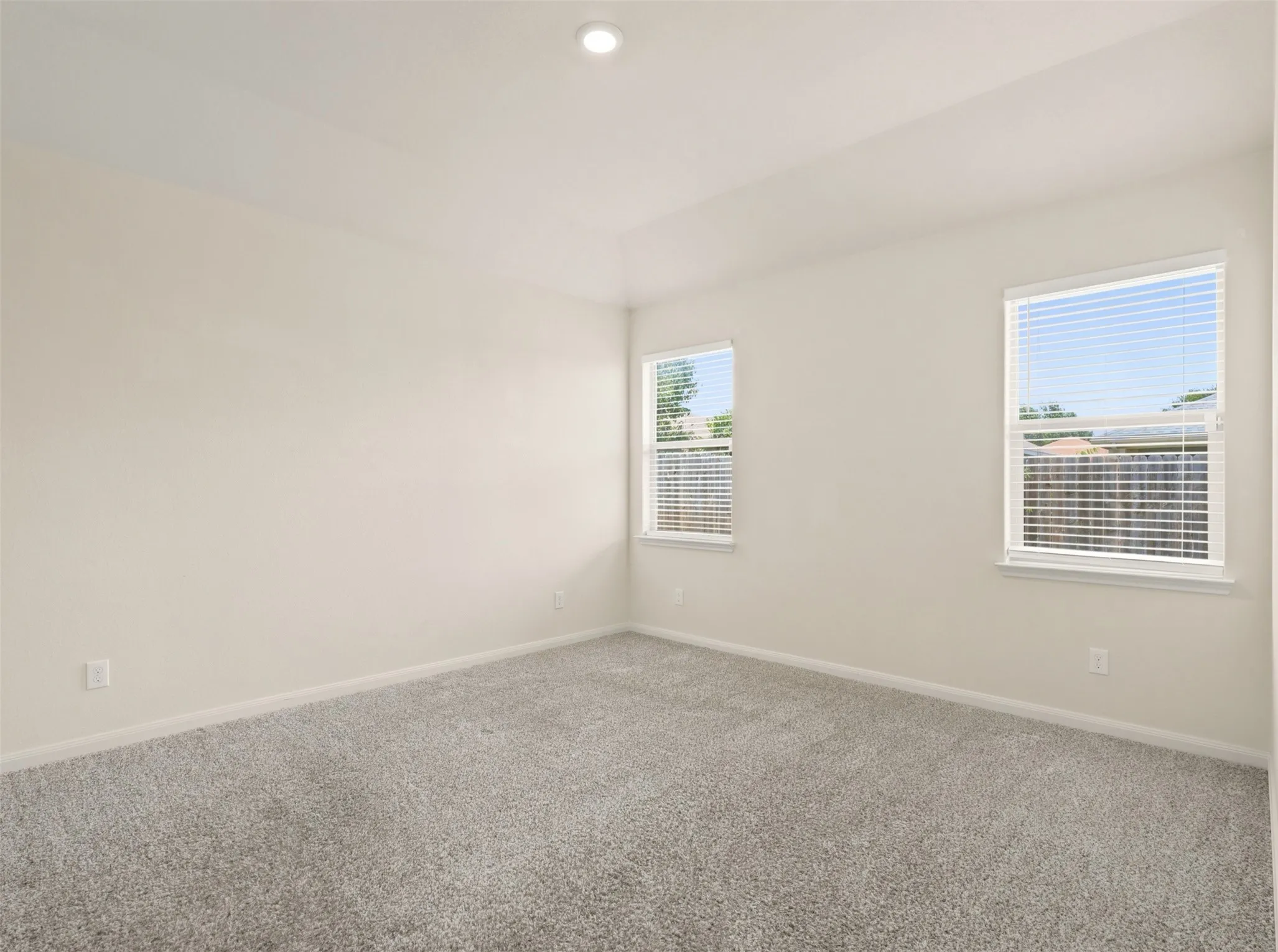 Single Family Residence For Rent in Tarrant County , 8524 Buck Mountain Pass, Fort Worth, Texas 76179, 4 Bedroom, 2 Bathroom, 2 Garage spaces, 1,698 Sqft, built in 2020, mls#21377261, Real Estate Agent in Fort Worth, Homes For Rent in Tarrant county, Homes For Rent in Fort Worth, Realtor in Fort Worth Texas, Real Estate Brokerage Independent Realty Texas, Luminita Cordes Realtor