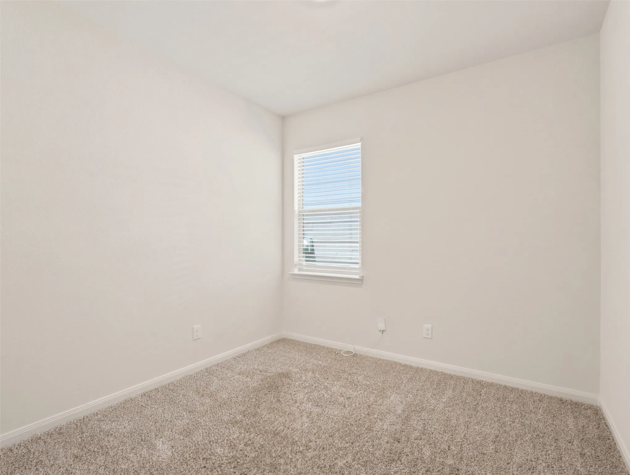 Single Family Residence For Rent in Tarrant County , 8524 Buck Mountain Pass, Fort Worth, Texas 76179, 4 Bedroom, 2 Bathroom, 2 Garage spaces, 1,698 Sqft, built in 2020, mls#21377261, Real Estate Agent in Fort Worth, Homes For Rent in Tarrant county, Homes For Rent in Fort Worth, Realtor in Fort Worth Texas, Real Estate Brokerage Independent Realty Texas, Luminita Cordes Realtor