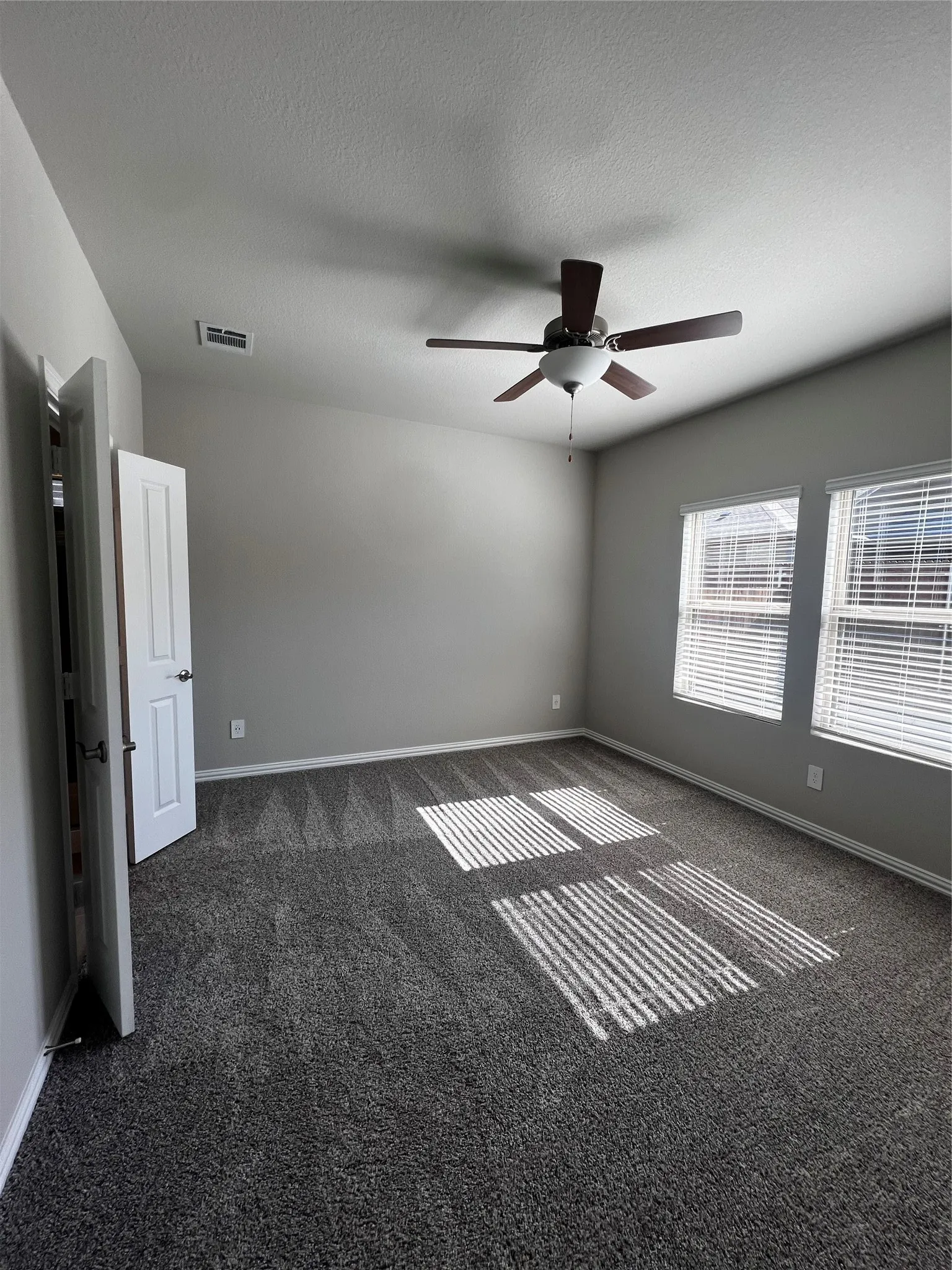Single Family Residence For Rent in Collin County , 3305 Sedge Grass, Melissa, Texas 75454, 3 Bedroom, 2 Bathroom, 2 Garage spaces, 1,533 Sqft, built in 2023, mls#21376115, Real Estate Agent in Melissa, Homes For Rent in Collin county, Homes For Rent in Melissa, Realtor in Melissa Texas, Real Estate Brokerage Independent Realty Texas, Luminita Cordes Realtor