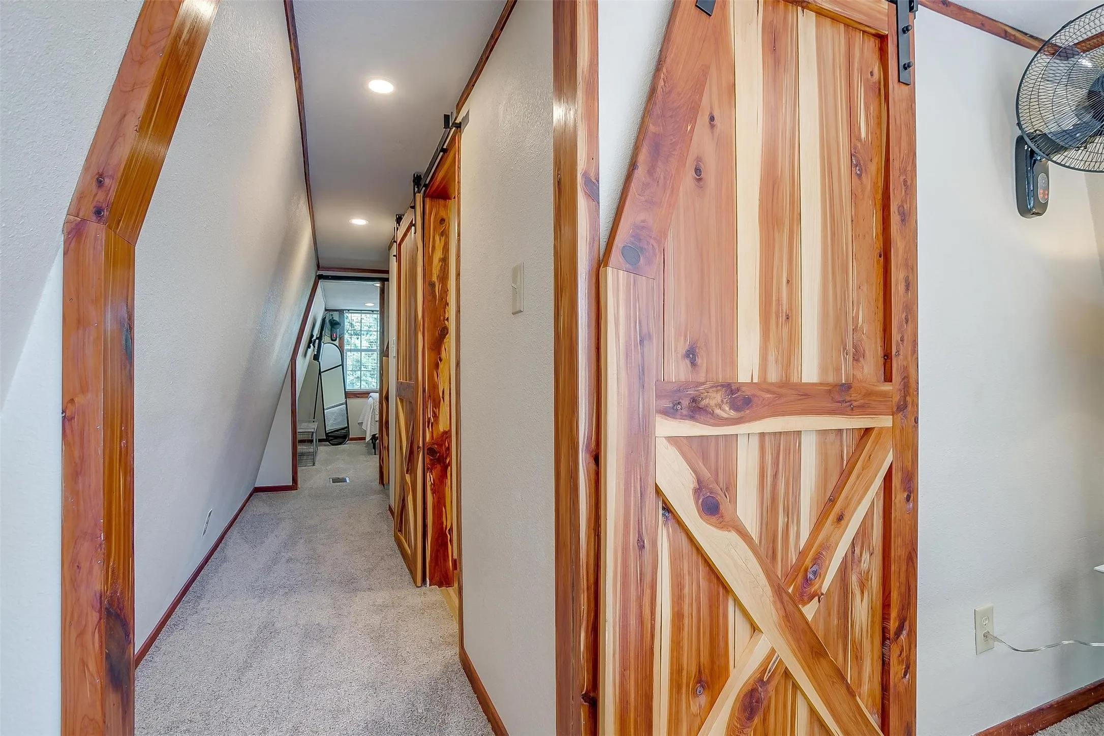 Single Family Residence For Rent in Hood County , 3209 Midway Court, Granbury, Texas 76049, 2 Bedroom, 2 Bathroom, 2 Garage spaces, 630 Sqft, built in 1970, mls#21377262, Real Estate Agent in Granbury, Homes For Rent in Hood county, Homes For Rent in Granbury, Realtor in Granbury Texas, Real Estate Brokerage Independent Realty Texas, Luminita Cordes Realtor