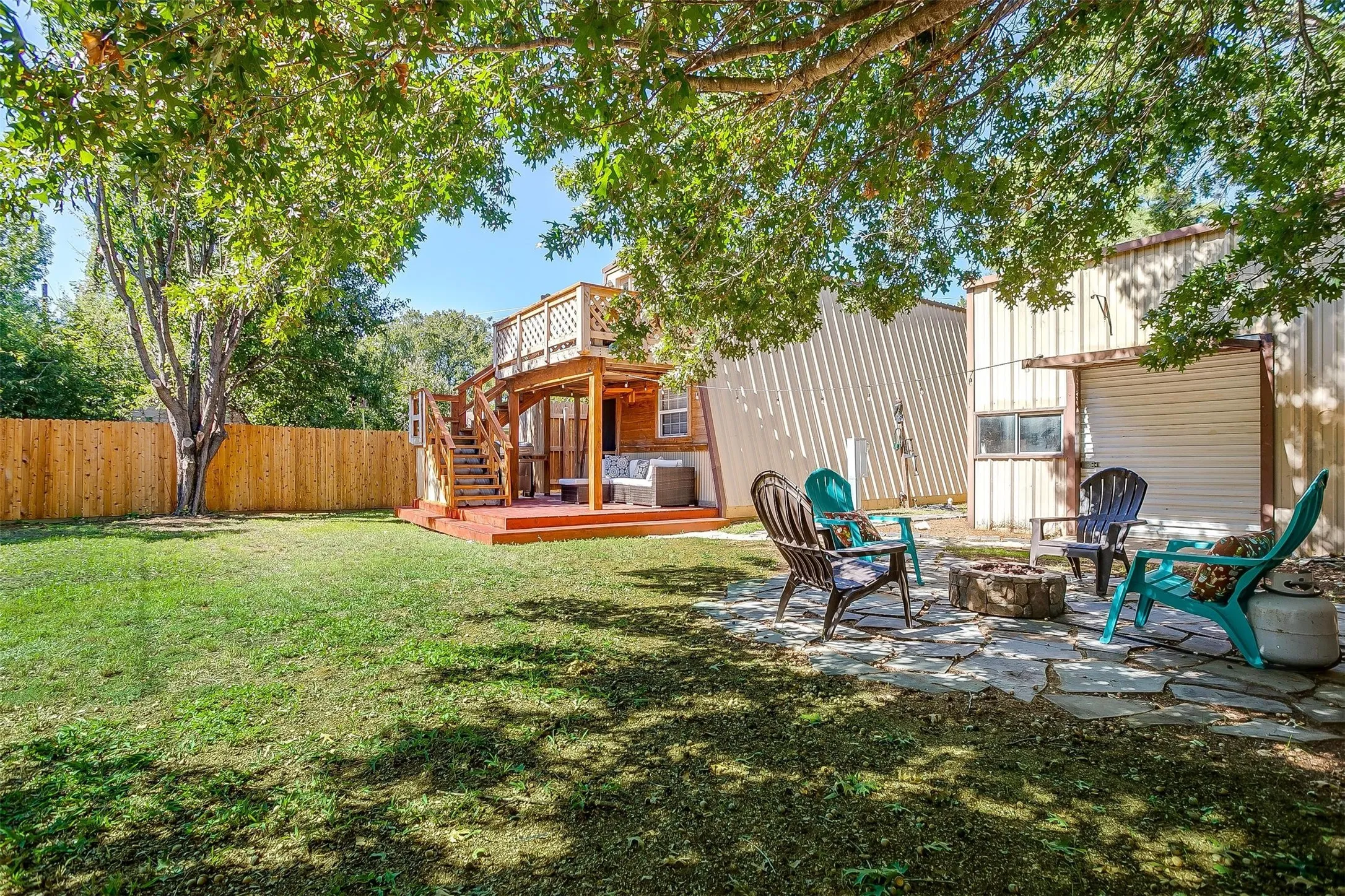Single Family Residence For Rent in Hood County , 3209 Midway Court, Granbury, Texas 76049, 2 Bedroom, 2 Bathroom, 2 Garage spaces, 630 Sqft, built in 1970, mls#21377262, Real Estate Agent in Granbury, Homes For Rent in Hood county, Homes For Rent in Granbury, Realtor in Granbury Texas, Real Estate Brokerage Independent Realty Texas, Luminita Cordes Realtor