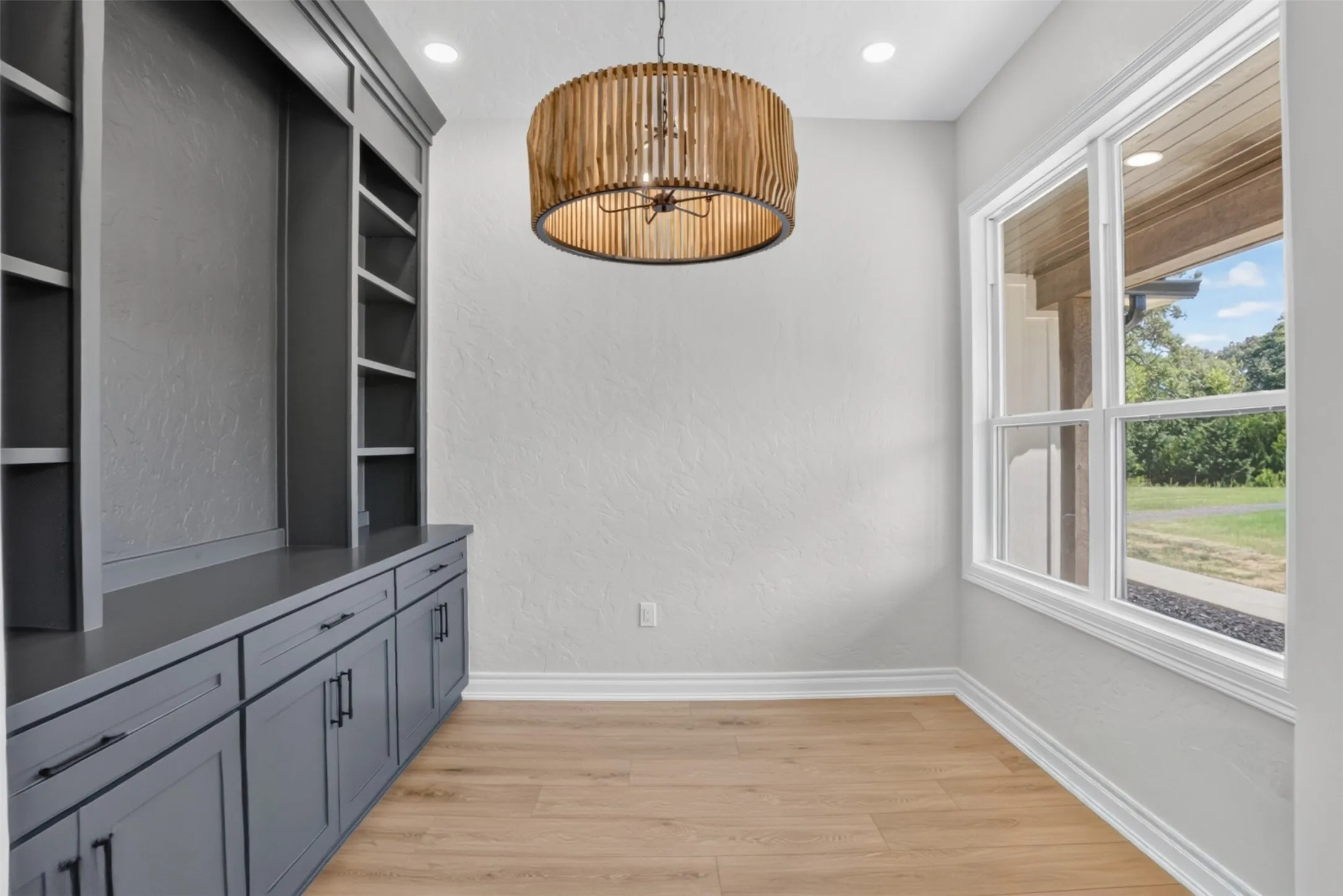 Single Family Residence For Sale in Harrison County , 2388 Lansing Switch Road, Longview, Texas 75602, 5 Bedroom, 4 Bathroom, 3 Garage spaces, 2,989 Sqft, built in 2026, mls#21377188, Real Estate Agent in Longview, Homes For Sale in Harrison county, Homes For Sale in Longview, Realtor in Longview Texas, Real Estate Brokerage Independent Realty Texas, Luminita Cordes Realtor
