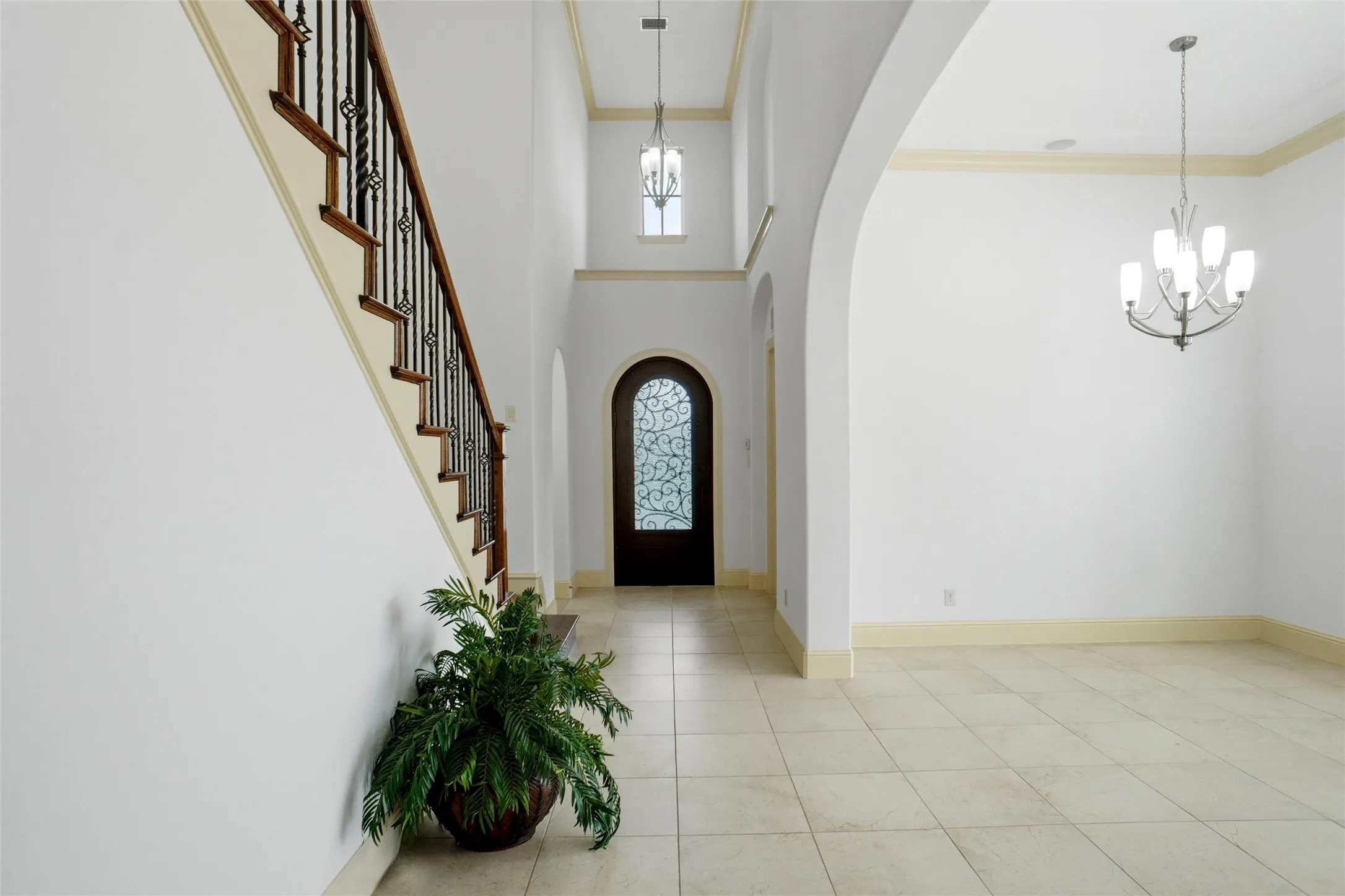 Stunning Foyer Entry