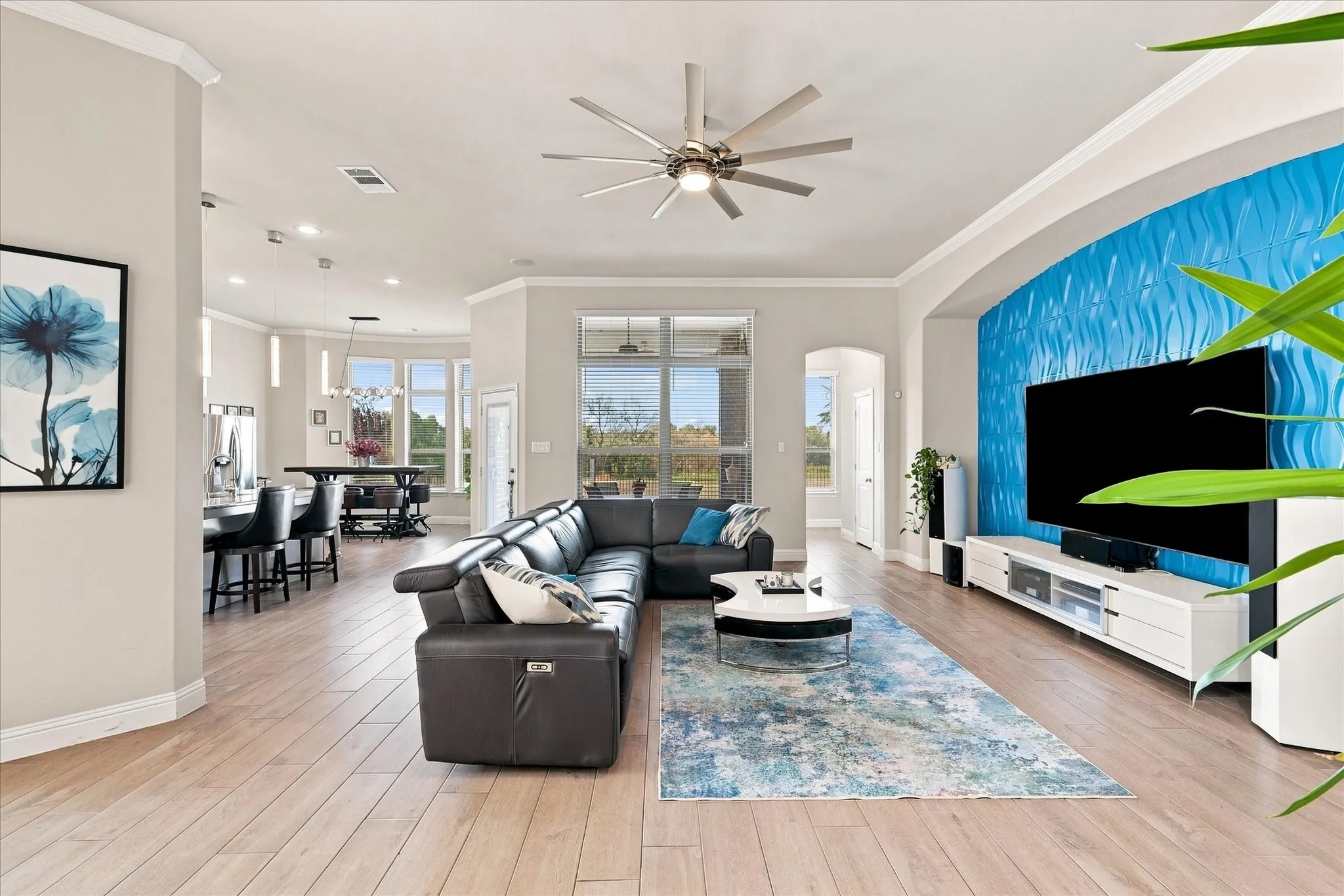 Single Family Residence For Sale in Denton County , 1305 Chiva Drive, Little Elm, Texas 75068, 4 Bedroom, 3 Bathroom, 3 Garage spaces, 2,670 Sqft, built in 2018, mls#21377065, Real Estate Agent in Little Elm, Homes For Sale in Denton county, Homes For Sale in Little Elm, Realtor in Little Elm Texas, Real Estate Brokerage Independent Realty Texas, Luminita Cordes Realtor