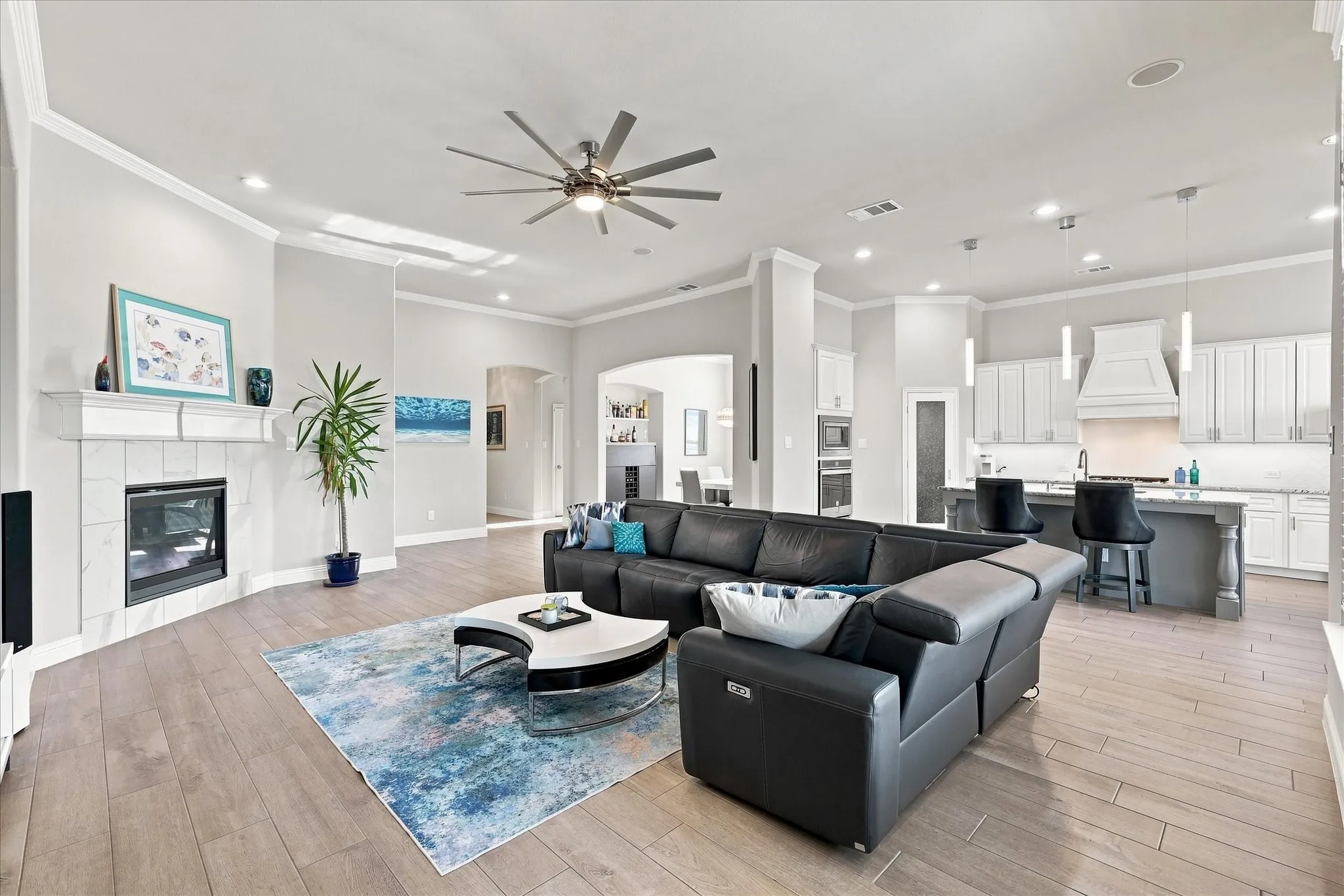 Single Family Residence For Sale in Denton County , 1305 Chiva Drive, Little Elm, Texas 75068, 4 Bedroom, 3 Bathroom, 3 Garage spaces, 2,670 Sqft, built in 2018, mls#21377065, Real Estate Agent in Little Elm, Homes For Sale in Denton county, Homes For Sale in Little Elm, Realtor in Little Elm Texas, Real Estate Brokerage Independent Realty Texas, Luminita Cordes Realtor
