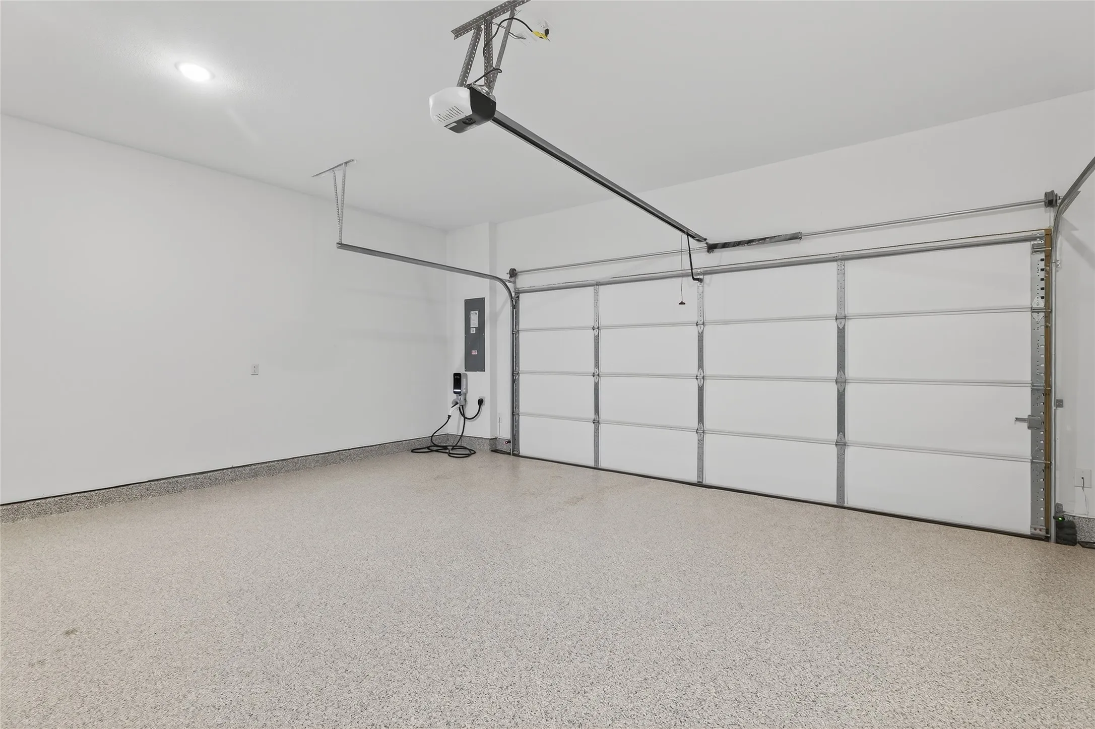 Townhouse For Sale in Collin County , 9000 Phoebe Road, Frisco, Texas 75035, 3 Bedroom, 3 Bathroom, 2 Garage spaces, 2,010 Sqft, built in 2022, mls#21377265, Real Estate Agent in Frisco, Homes For Sale in Collin county, Homes For Sale in Frisco, Realtor in Frisco Texas, Real Estate Brokerage Independent Realty Texas, Luminita Cordes Realtor