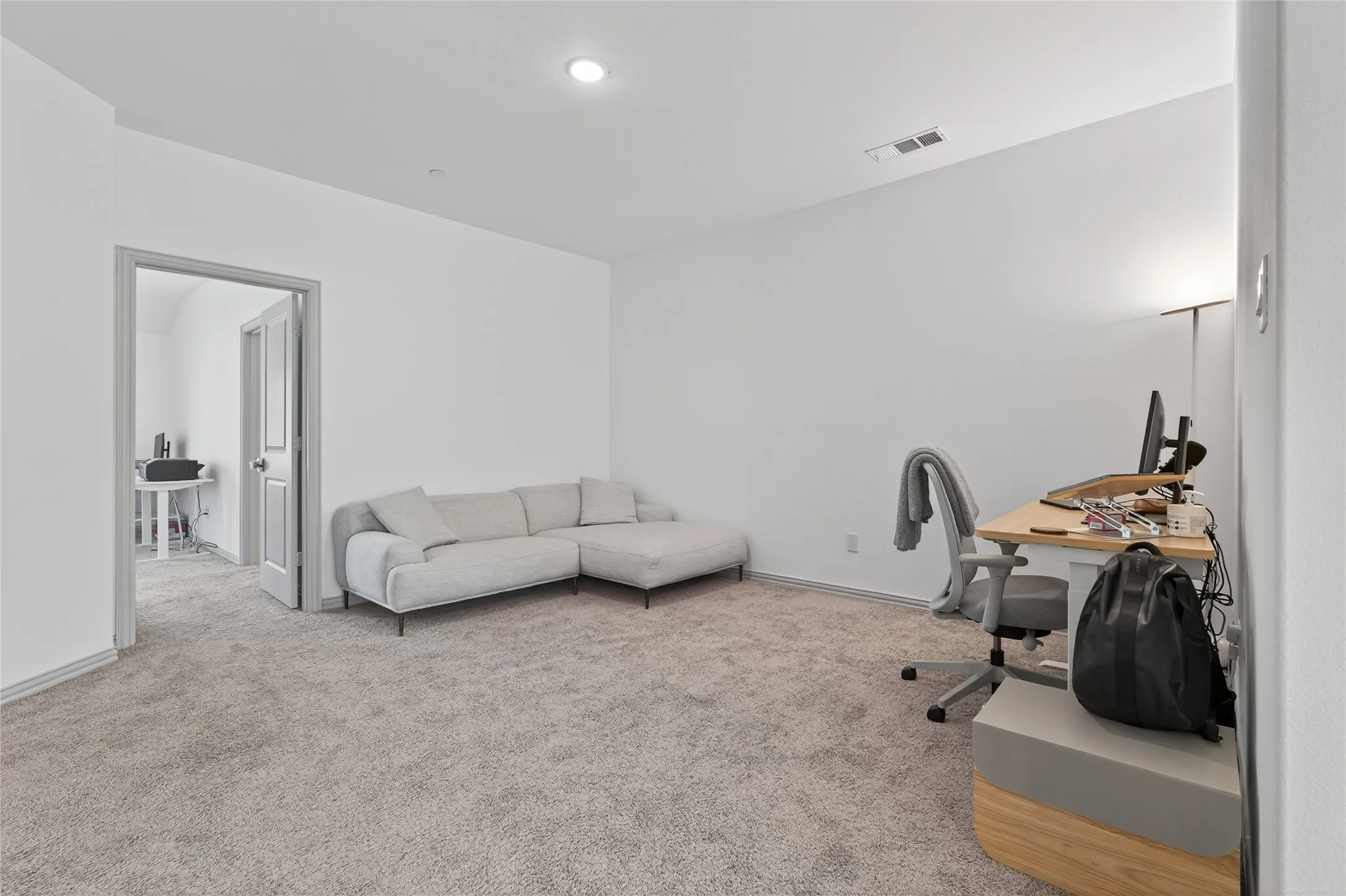 Townhouse For Sale in Collin County , 9000 Phoebe Road, Frisco, Texas 75035, 3 Bedroom, 3 Bathroom, 2 Garage spaces, 2,010 Sqft, built in 2022, mls#21377265, Real Estate Agent in Frisco, Homes For Sale in Collin county, Homes For Sale in Frisco, Realtor in Frisco Texas, Real Estate Brokerage Independent Realty Texas, Luminita Cordes Realtor