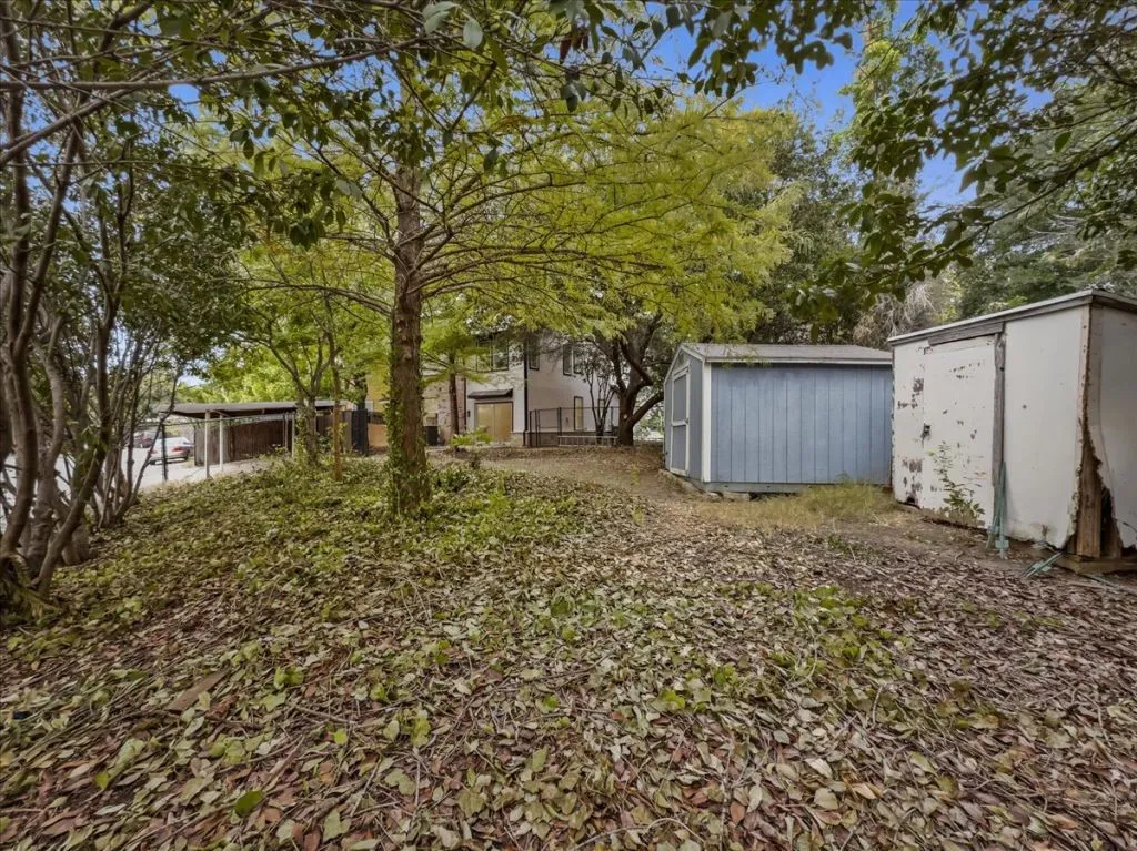 Single Family Residence For Sale in Tarrant County , 1020 Cheddar Court, Arlington, Texas 76017, 3 Bedroom, 3 Bathroom, Garage spaces, 1,524 Sqft, built in 1996, mls#21377244, Real Estate Agent in Arlington, Homes For Sale in Tarrant county, Homes For Sale in Arlington, Realtor in Arlington Texas, Real Estate Brokerage Independent Realty Texas, Luminita Cordes Realtor