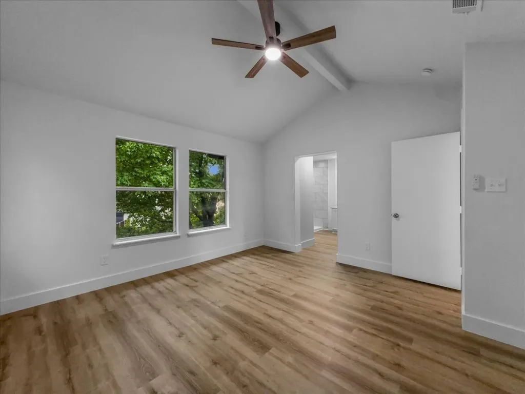 Single Family Residence For Sale in Tarrant County , 1020 Cheddar Court, Arlington, Texas 76017, 3 Bedroom, 3 Bathroom, Garage spaces, 1,524 Sqft, built in 1996, mls#21377244, Real Estate Agent in Arlington, Homes For Sale in Tarrant county, Homes For Sale in Arlington, Realtor in Arlington Texas, Real Estate Brokerage Independent Realty Texas, Luminita Cordes Realtor