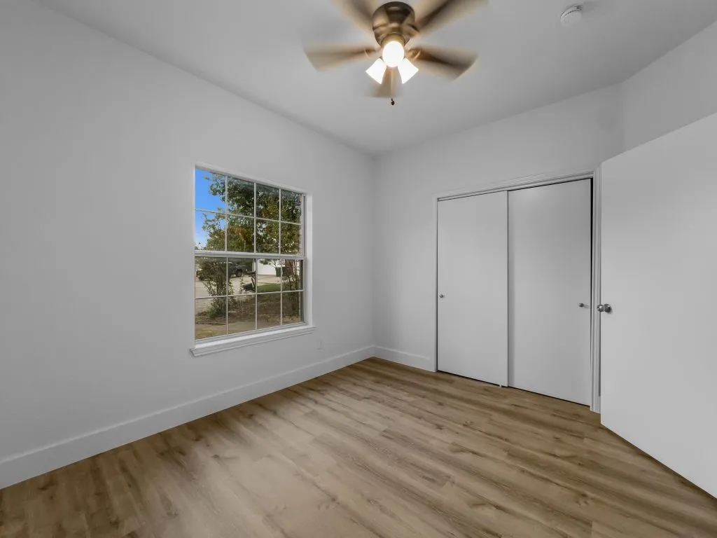 Single Family Residence For Sale in Tarrant County , 1020 Cheddar Court, Arlington, Texas 76017, 3 Bedroom, 3 Bathroom, Garage spaces, 1,524 Sqft, built in 1996, mls#21377244, Real Estate Agent in Arlington, Homes For Sale in Tarrant county, Homes For Sale in Arlington, Realtor in Arlington Texas, Real Estate Brokerage Independent Realty Texas, Luminita Cordes Realtor