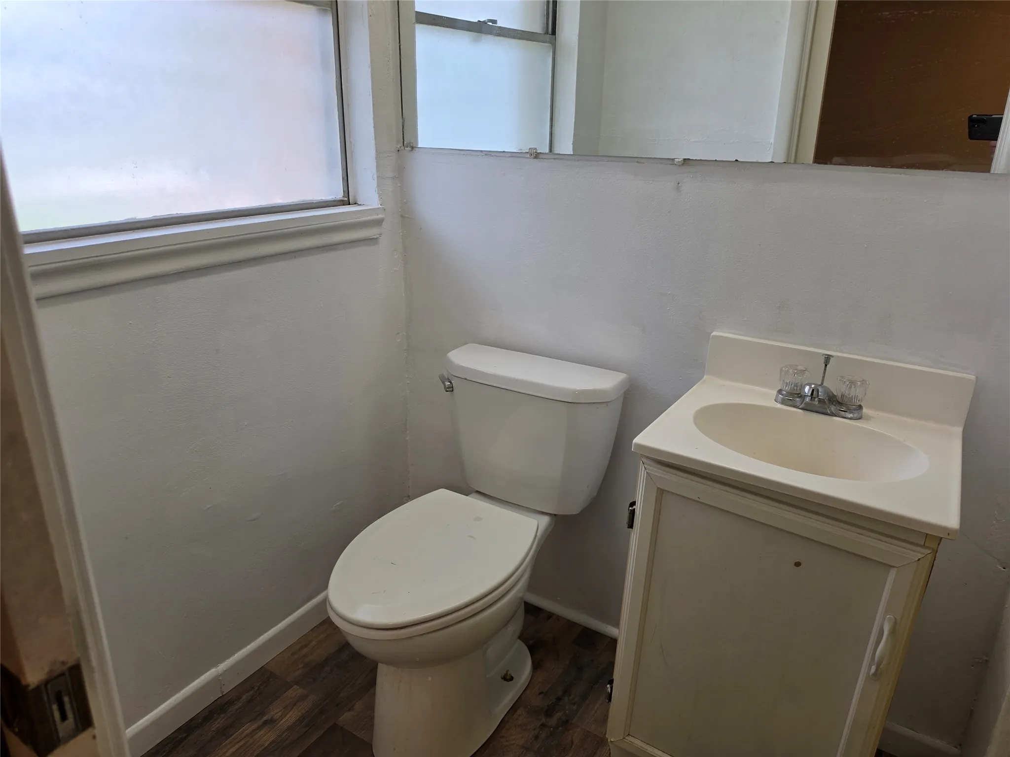 Single Family Residence For Rent in Taylor County , 1685 N Willis Street, Abilene, Texas 79603, 3 Bedroom, 2 Bathroom, 2 Garage spaces, 1,349 Sqft, built in 1957, mls#21377286, Real Estate Agent in Abilene, Homes For Rent in Taylor county, Homes For Rent in Abilene, Realtor in Abilene Texas, Real Estate Brokerage Independent Realty Texas, Luminita Cordes Realtor