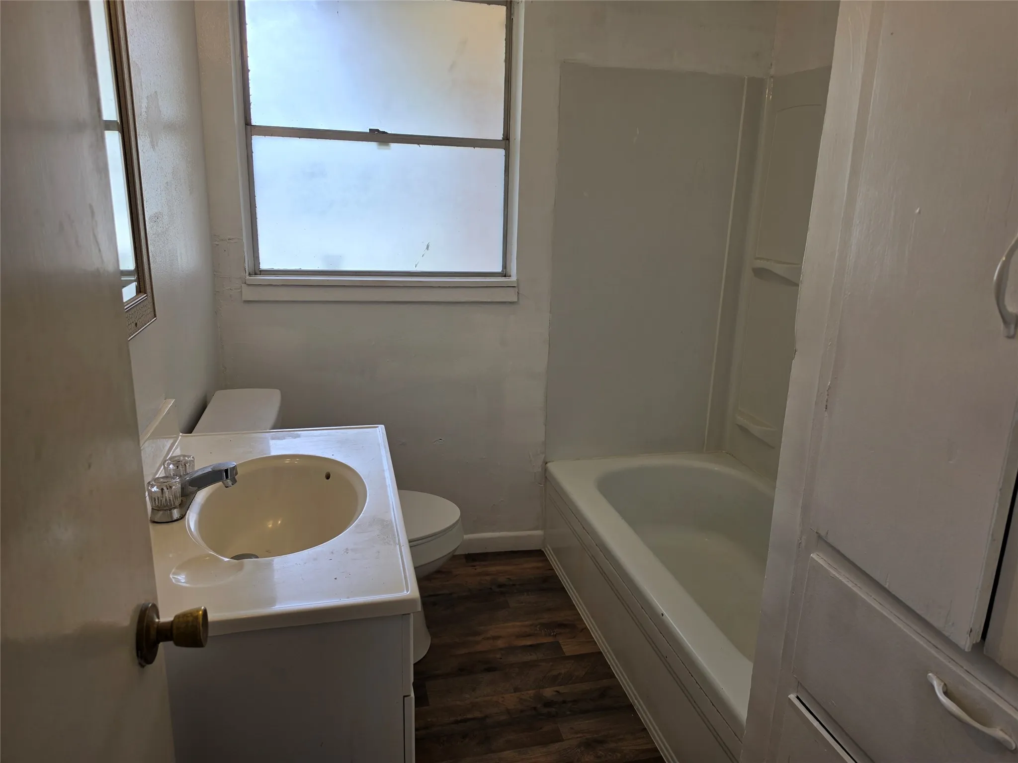 Single Family Residence For Rent in Taylor County , 1685 N Willis Street, Abilene, Texas 79603, 3 Bedroom, 2 Bathroom, 2 Garage spaces, 1,349 Sqft, built in 1957, mls#21377286, Real Estate Agent in Abilene, Homes For Rent in Taylor county, Homes For Rent in Abilene, Realtor in Abilene Texas, Real Estate Brokerage Independent Realty Texas, Luminita Cordes Realtor