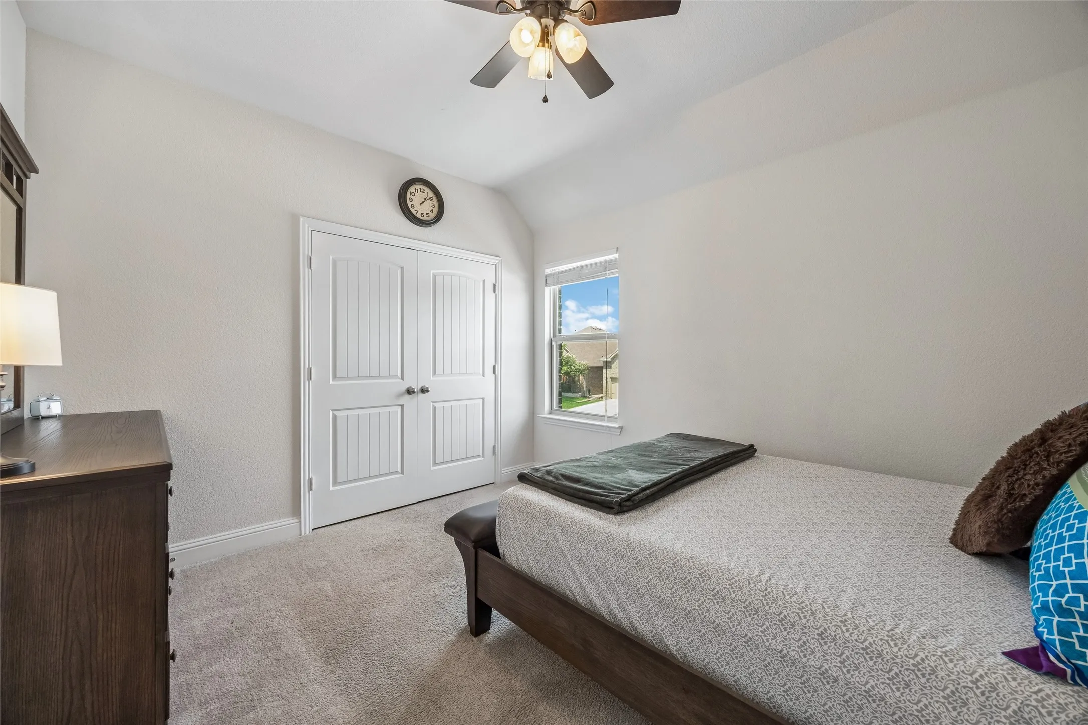 Single Family Residence For Sale in Collin County , 1813 Lisburn Drive, Mc Kinney, Texas 75071, 4 Bedroom, 4 Bathroom, 2 Garage spaces, 3,032 Sqft, built in 2017, mls#21374739, Real Estate Agent in Mc Kinney, Homes For Sale in Collin county, Homes For Sale in Mc Kinney, Realtor in Mc Kinney Texas, Real Estate Brokerage Independent Realty Texas, Luminita Cordes Realtor