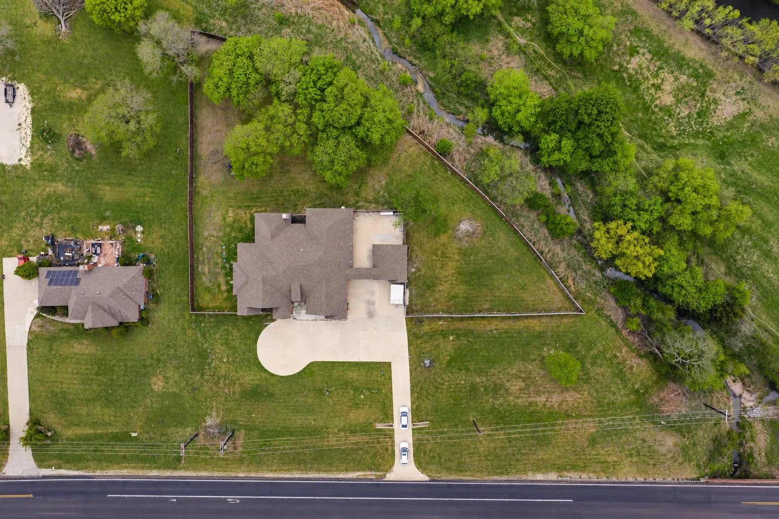 Single Family Residence For Sale in Hunt County , 5615 FM 6, Josephine, Texas 75135, 4 Bedroom, 3 Bathroom, 4 Garage spaces, 4,203 Sqft, built in 2022, mls#21377243, Real Estate Agent in Josephine, Homes For Sale in Hunt county, Homes For Sale in Josephine, Realtor in Josephine Texas, Real Estate Brokerage Independent Realty Texas, Luminita Cordes Realtor