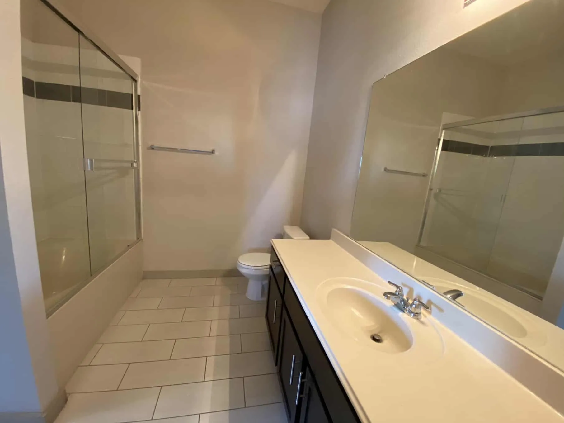 Townhouse For Rent in Tarrant County , 3601 Valley Vista Drive 107, Hurst, Texas 76053, 3 Bedroom, 2 Bathroom, Garage spaces, 1,520 Sqft, built in 2013, mls#21358565, Real Estate Agent in Hurst, Homes For Rent in Tarrant county, Homes For Rent in Hurst, Realtor in Hurst Texas, Real Estate Brokerage Independent Realty Texas, Luminita Cordes Realtor