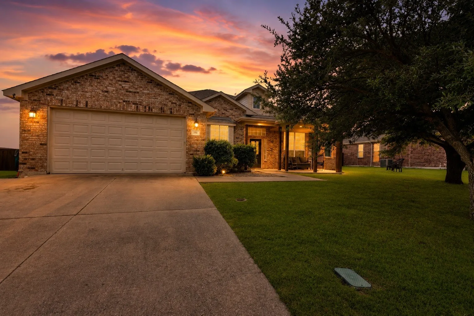 Single Family Residence For Sale in Denton County , 205 King George Road, Ponder, Texas 76259, 4 Bedroom, 2 Bathroom, 2 Garage spaces, 2,220 Sqft, built in 2006, mls#21376293, Real Estate Agent in Ponder, Homes For Sale in Denton county, Homes For Sale in Ponder, Realtor in Ponder Texas, Real Estate Brokerage Independent Realty Texas, Luminita Cordes Realtor