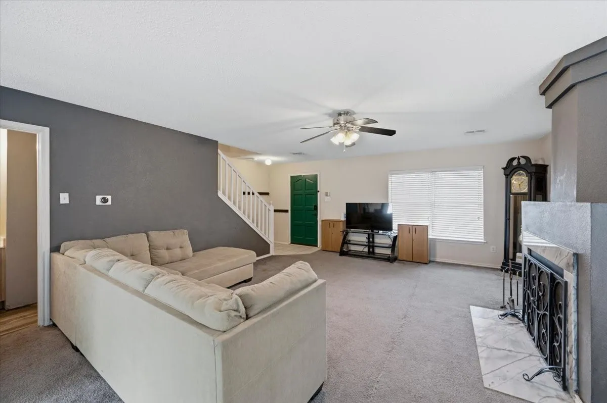 Single Family Residence For Sale in Tarrant County , 7207 Port Phillip Drive, Arlington, Texas 76002, 4 Bedroom, 3 Bathroom, 2 Garage spaces, 2,576 Sqft, built in 1999, mls#21377158, Real Estate Agent in Arlington, Homes For Sale in Tarrant county, Homes For Sale in Arlington, Realtor in Arlington Texas, Real Estate Brokerage Independent Realty Texas, Luminita Cordes Realtor