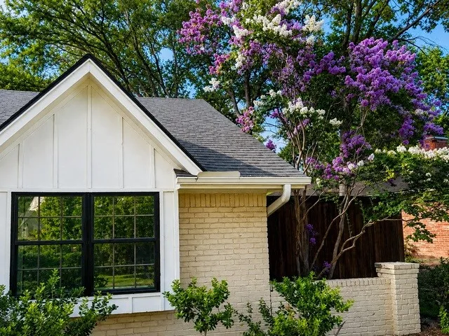 Single Family Residence For Sale in Dallas County , 7205 La Manga Drive, Dallas, Texas 75248, 4 Bedroom, 3 Bathroom, 2 Garage spaces, 2,701 Sqft, built in 1972, mls#21369014, Real Estate Agent in Dallas, Homes For Sale in Dallas county, Homes For Sale in Dallas, Realtor in Dallas Texas, Real Estate Brokerage Independent Realty Texas, Luminita Cordes Realtor