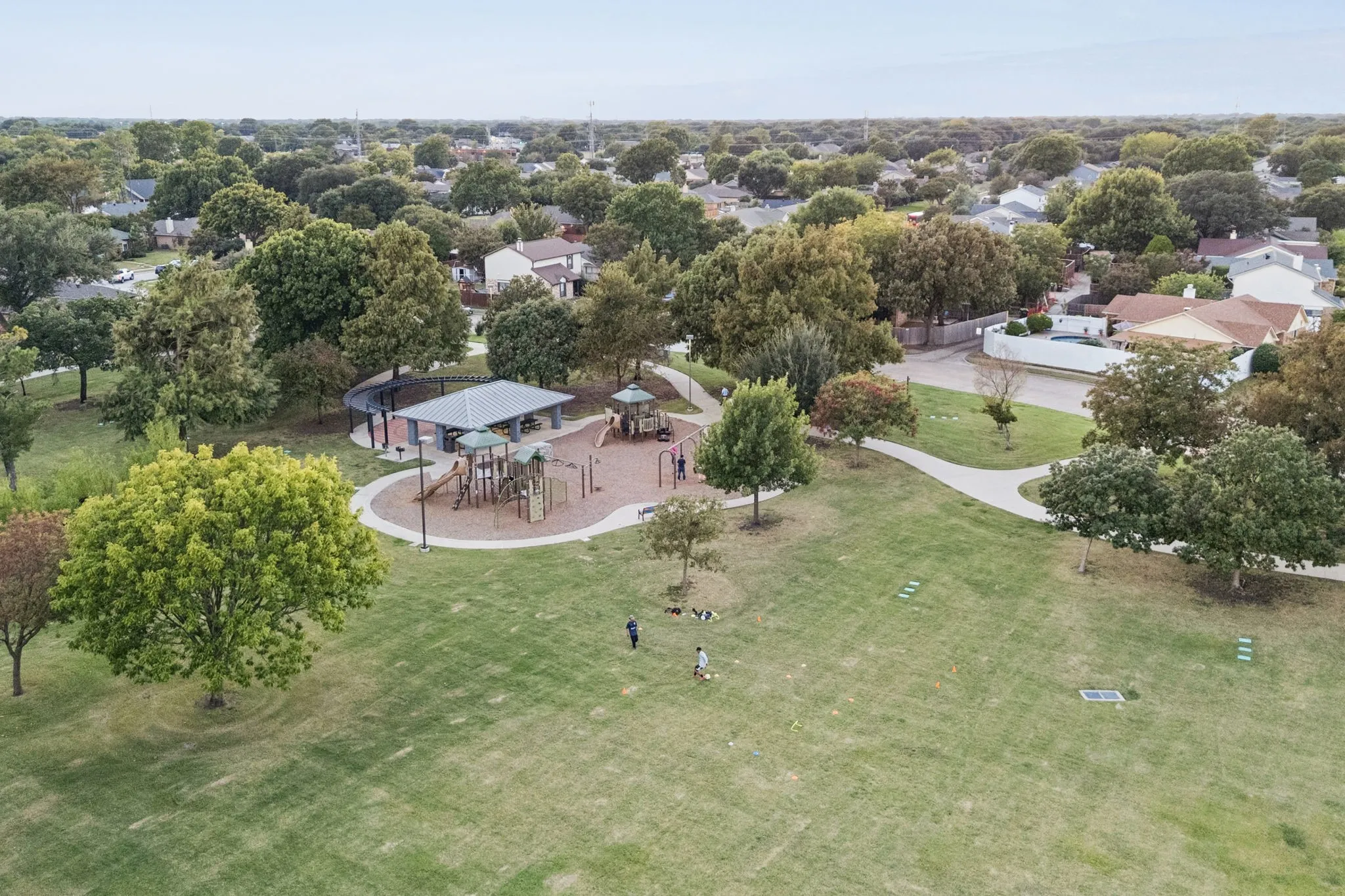 Single Family Residence For Sale in Collin County , 801 Whitehall Drive, Plano, Texas 75023, 3 Bedroom, 2 Bathroom, 2 Garage spaces, 1,452 Sqft, built in 1981, mls#21377026, Real Estate Agent in Plano, Homes For Sale in Collin county, Homes For Sale in Plano, Realtor in Plano Texas, Real Estate Brokerage Independent Realty Texas, Luminita Cordes Realtor