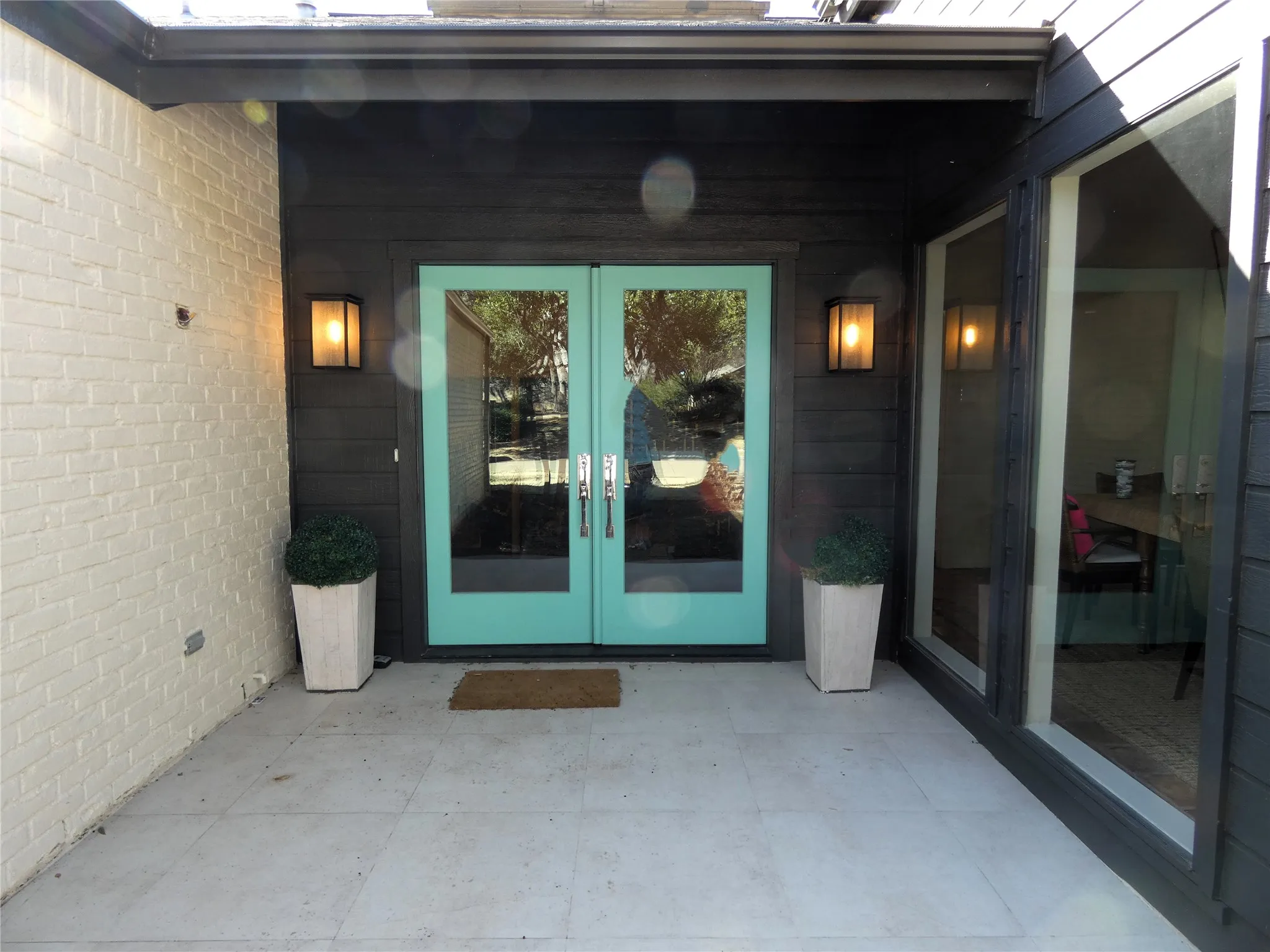 Entry from the front of the home.