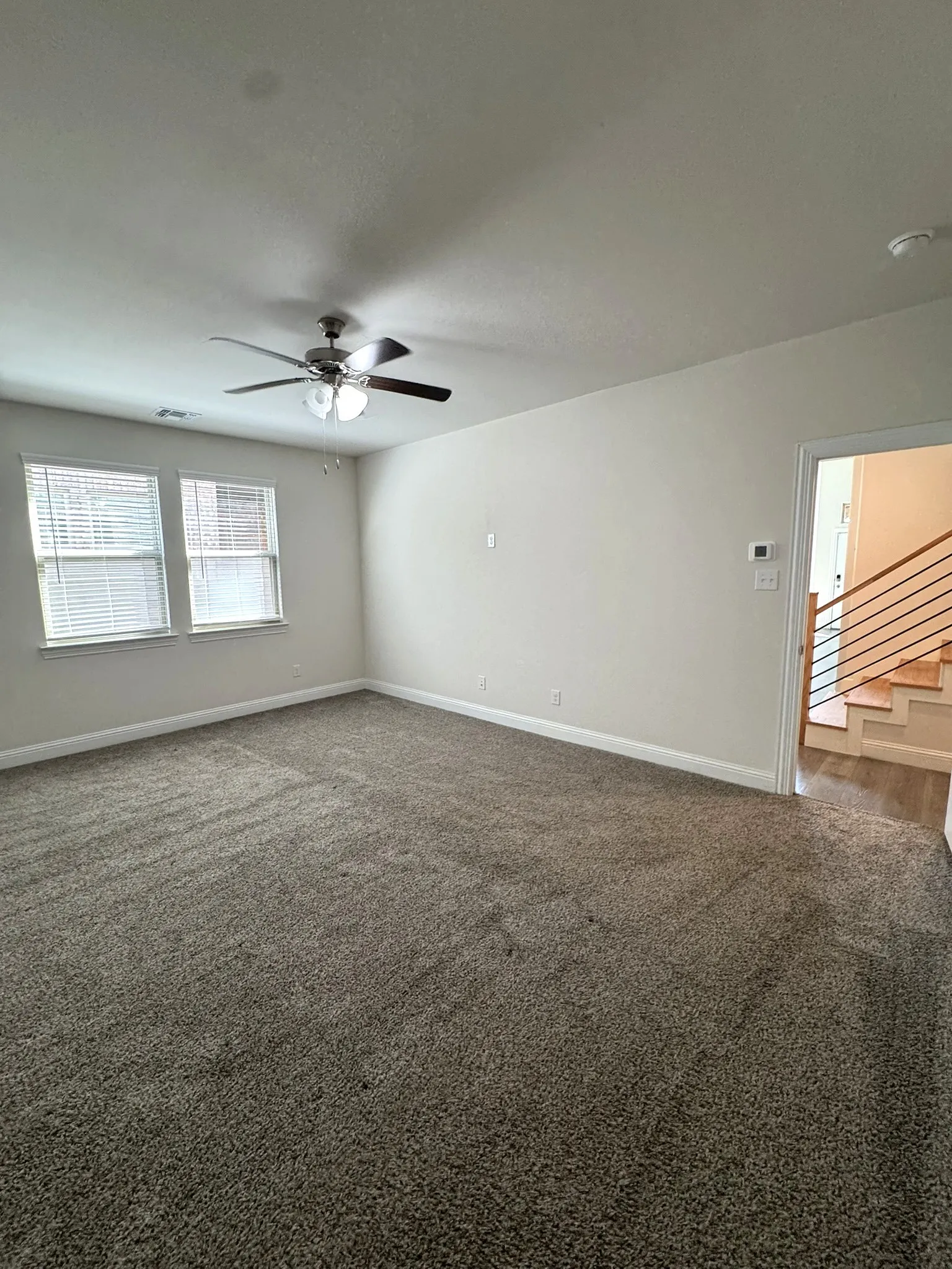 Single Family Residence For Rent in Denton County , 1609 Blakely Place, Little Elm, Texas 76227, 4 Bedroom, 3 Bathroom, 2 Garage spaces, 2,394 Sqft, built in 2022, mls#21343807, Real Estate Agent in Little Elm, Homes For Rent in Denton county, Homes For Rent in Little Elm, Realtor in Little Elm Texas, Real Estate Brokerage Independent Realty Texas, Luminita Cordes Realtor