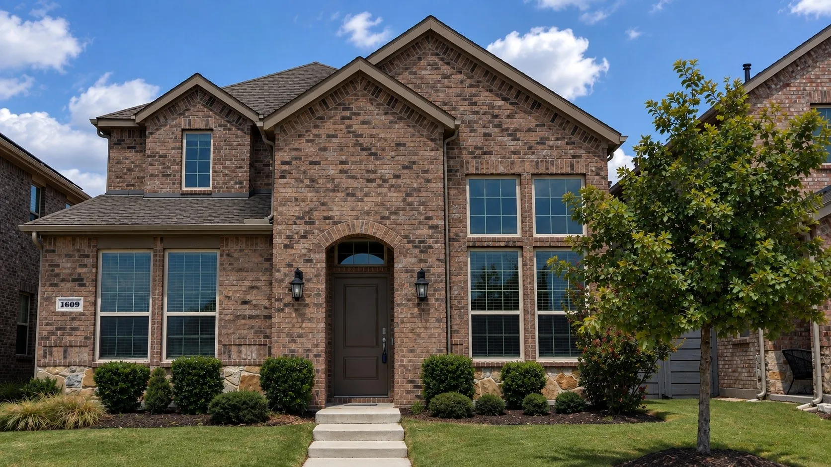 Single Family Residence For Rent in Denton County , 1609 Blakely Place, Little Elm, Texas 76227, 4 Bedroom, 3 Bathroom, 2 Garage spaces, 2,394 Sqft, built in 2022, mls#21343807, Real Estate Agent in Little Elm, Homes For Rent in Denton county, Homes For Rent in Little Elm, Realtor in Little Elm Texas, Real Estate Brokerage Independent Realty Texas, Luminita Cordes Realtor