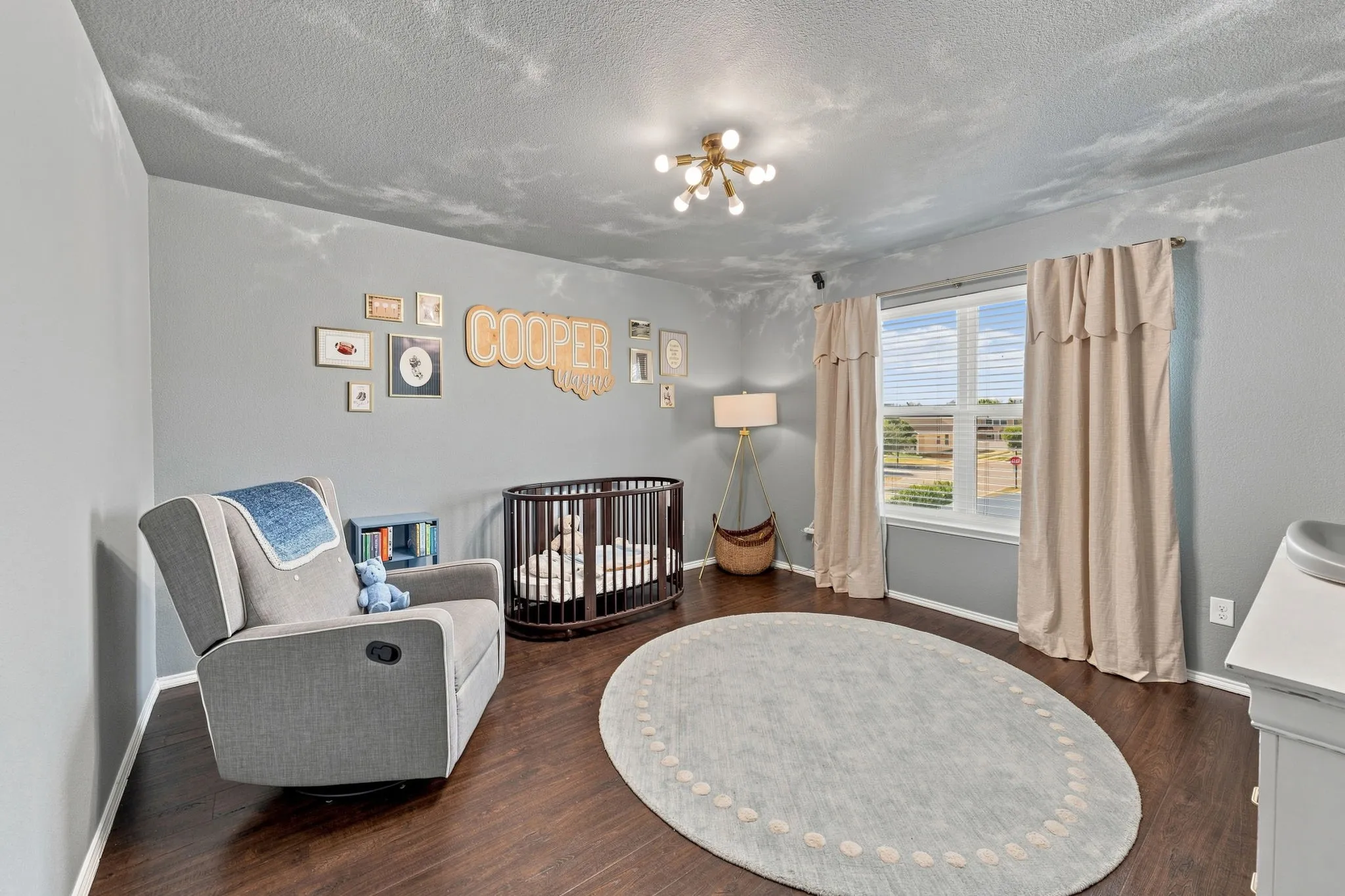 Single Family Residence For Sale in Denton County , 9192 Benevolent Court, Providence Village, Texas 76227, 5 Bedroom, 4 Bathroom, 2 Garage spaces, 3,870 Sqft, built in 2015, mls#21374573, Real Estate Agent in Providence Village, Homes For Sale in Denton county, Homes For Sale in Providence Village, Realtor in Providence Village Texas, Real Estate Brokerage Independent Realty Texas, Luminita Cordes Realtor