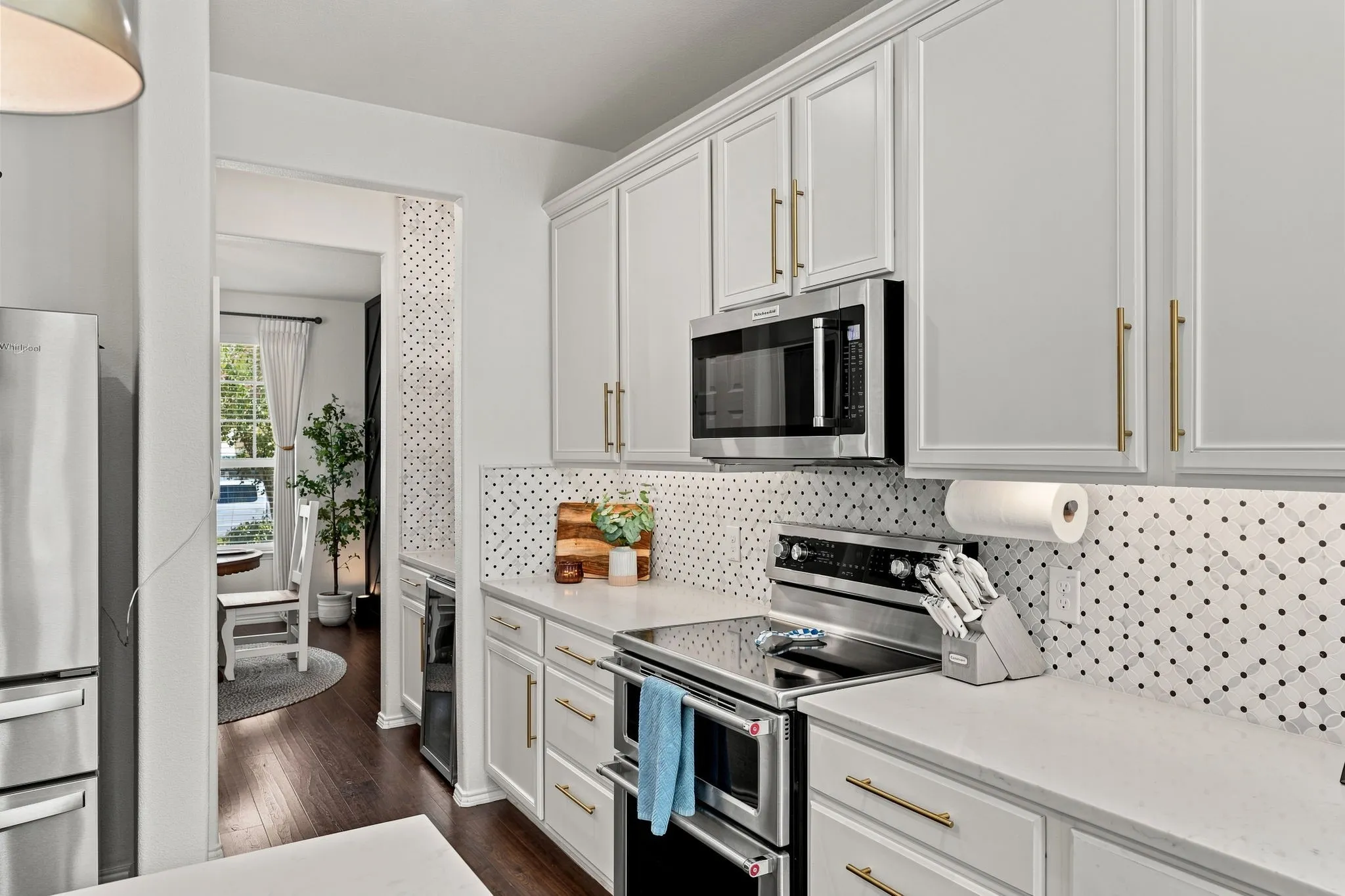 Single Family Residence For Sale in Denton County , 9192 Benevolent Court, Providence Village, Texas 76227, 5 Bedroom, 4 Bathroom, 2 Garage spaces, 3,870 Sqft, built in 2015, mls#21374573, Real Estate Agent in Providence Village, Homes For Sale in Denton county, Homes For Sale in Providence Village, Realtor in Providence Village Texas, Real Estate Brokerage Independent Realty Texas, Luminita Cordes Realtor