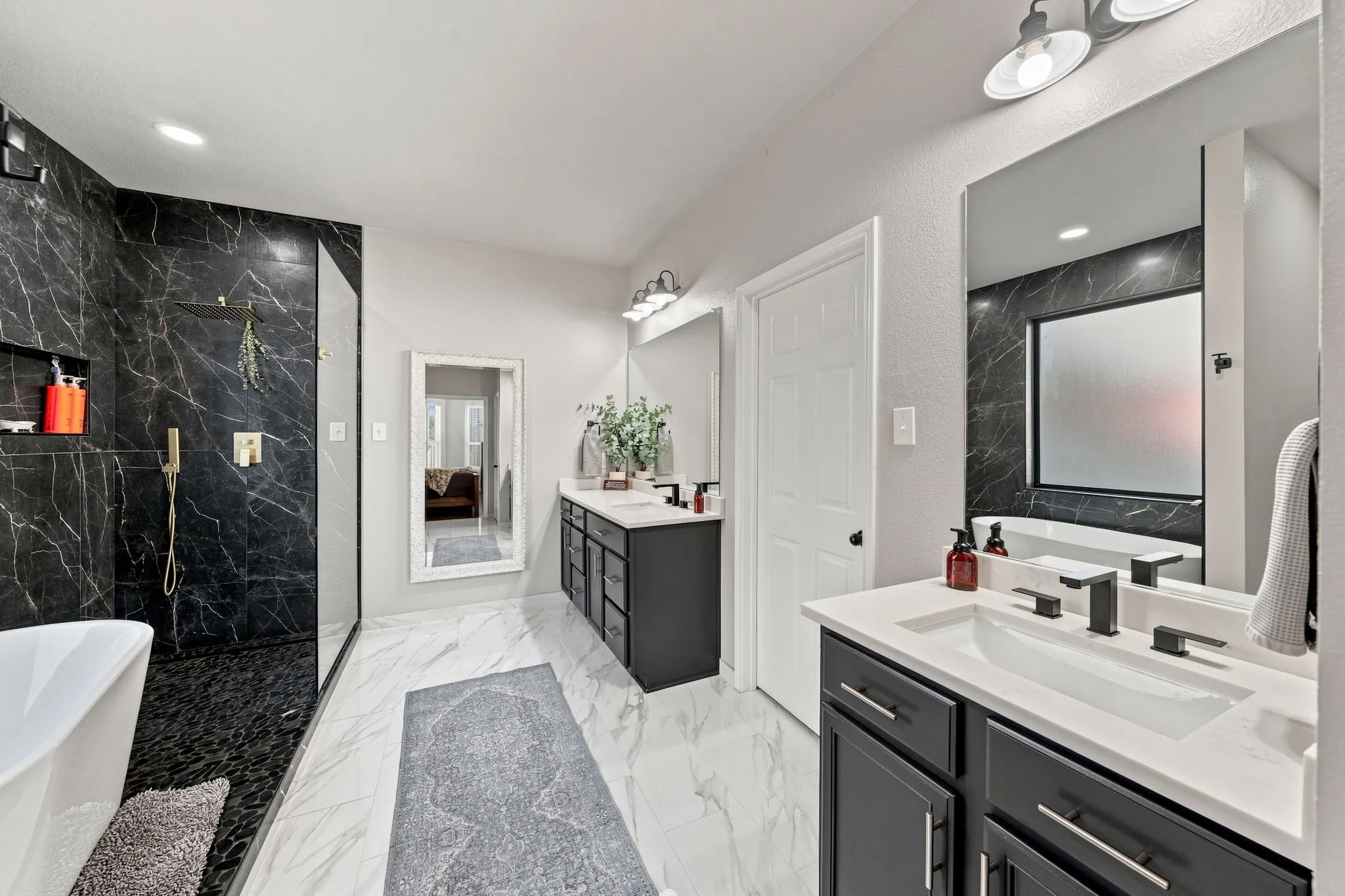 Single Family Residence For Sale in Denton County , 9192 Benevolent Court, Providence Village, Texas 76227, 5 Bedroom, 4 Bathroom, 2 Garage spaces, 3,870 Sqft, built in 2015, mls#21374573, Real Estate Agent in Providence Village, Homes For Sale in Denton county, Homes For Sale in Providence Village, Realtor in Providence Village Texas, Real Estate Brokerage Independent Realty Texas, Luminita Cordes Realtor