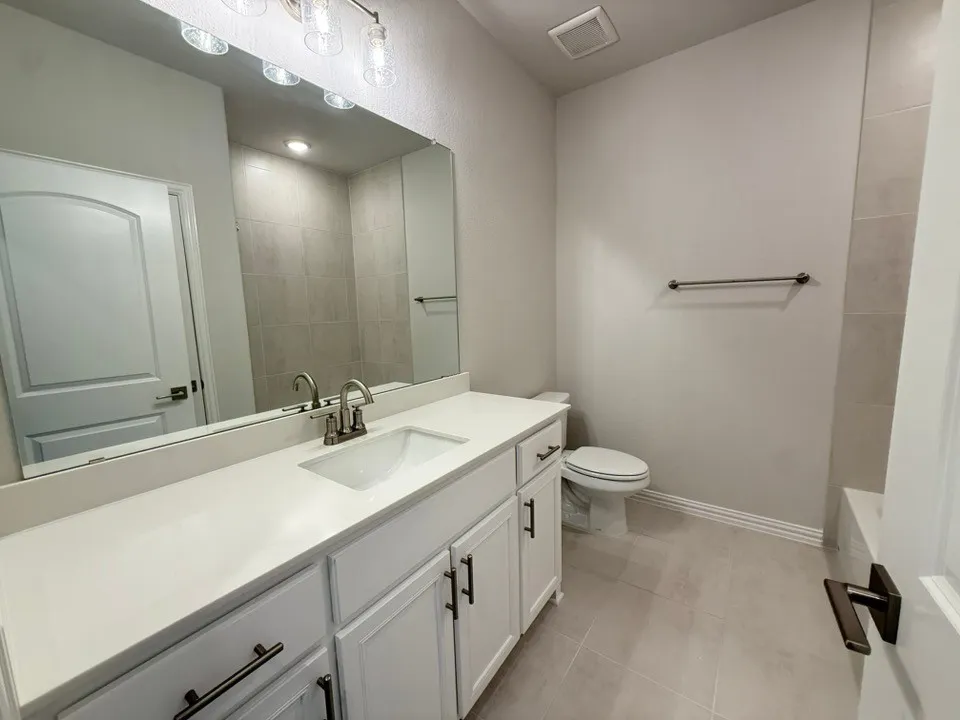 Single Family Residence For Sale in Parker County , 532 Vista Ridge Drive, Weatherford, Texas 76087, 3 Bedroom, 2 Bathroom, 2 Garage spaces, 1,860 Sqft, built in 2026, mls#21377325, Real Estate Agent in Weatherford, Homes For Sale in Parker county, Homes For Sale in Weatherford, Realtor in Weatherford Texas, Real Estate Brokerage Independent Realty Texas, Luminita Cordes Realtor