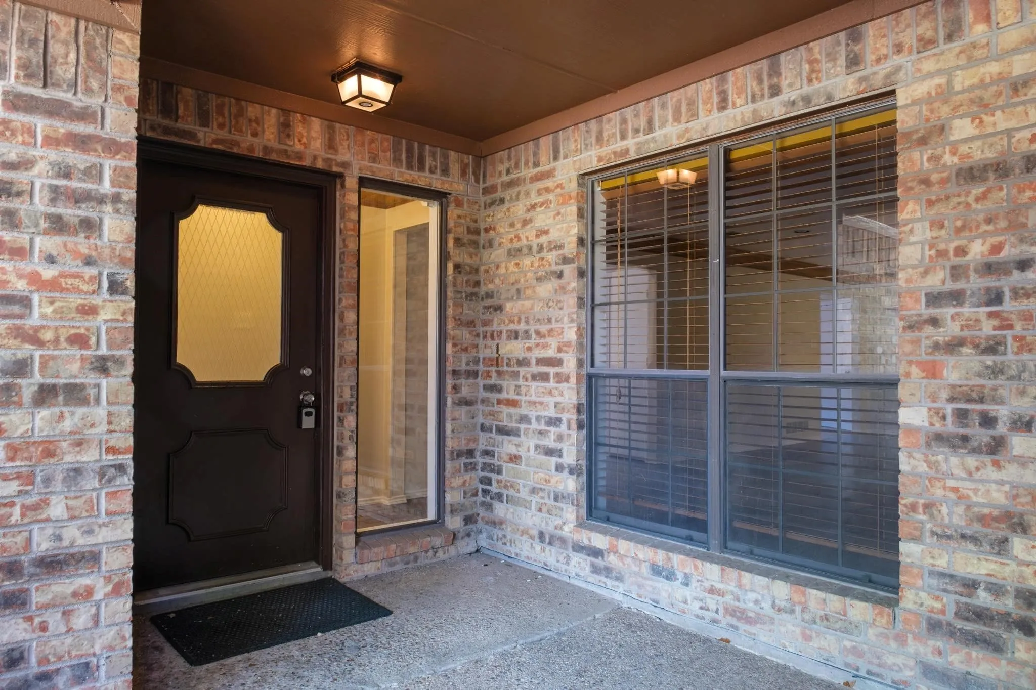 Duplex For Rent