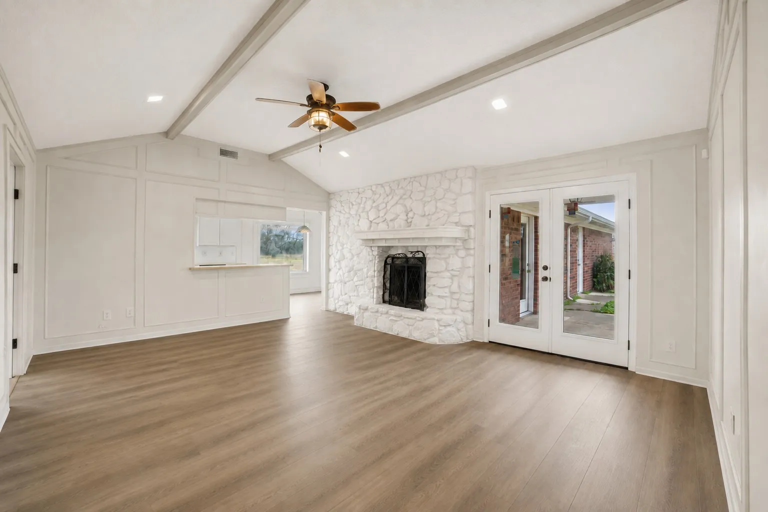 Virtual Living Room

