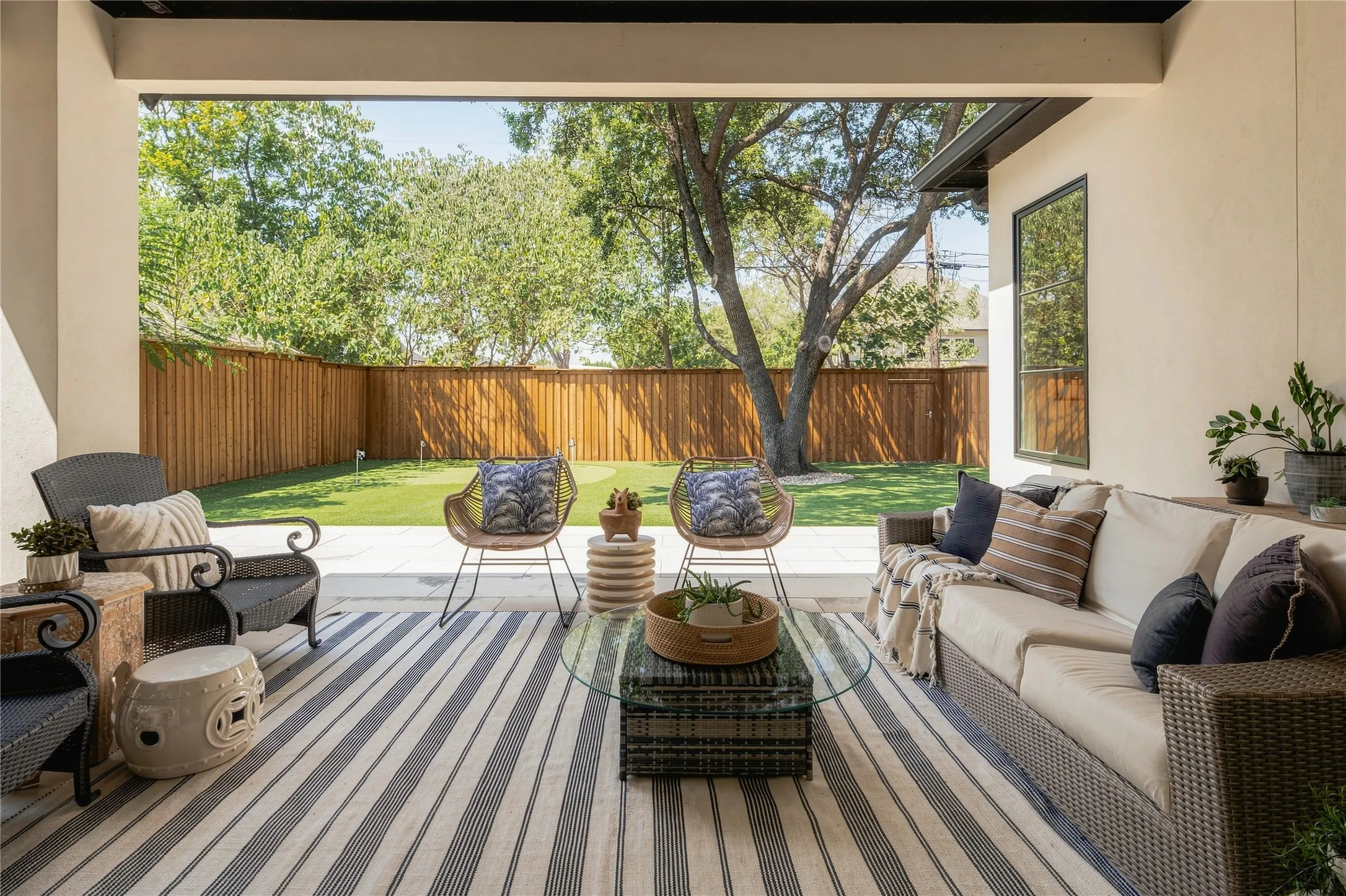 Single Family Residence For Sale in Dallas County , 8427 Midway Road, Dallas, Texas 75209, 4 Bedroom, 5 Bathroom, 2 Garage spaces, 5,171 Sqft, built in 2023, mls#21377344, Real Estate Agent in Dallas, Homes For Sale in Dallas county, Homes For Sale in Dallas, Realtor in Dallas Texas, Real Estate Brokerage Independent Realty Texas, Luminita Cordes Realtor