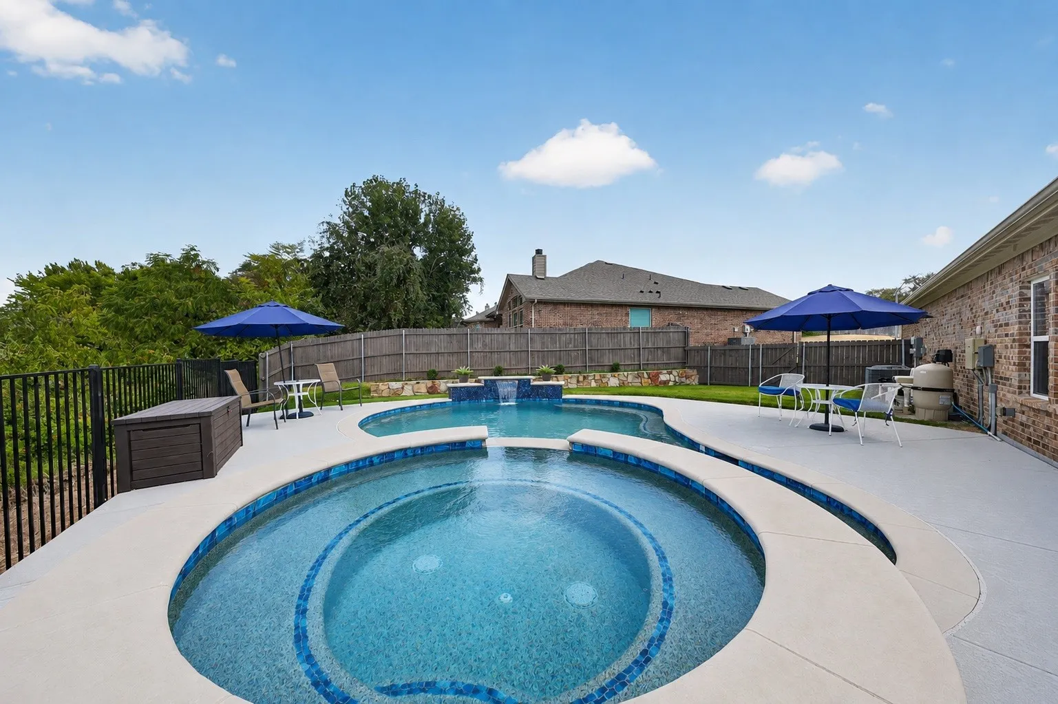 Single Family Residence For Sale in Tarrant County , 7924 Wilson Cliff Court, White Settlement, Texas 76108, 3 Bedroom, 2 Bathroom, 2 Garage spaces, 2,013 Sqft, built in 2022, mls#21374092, Real Estate Agent in White Settlement, Homes For Sale in Tarrant county, Homes For Sale in White Settlement, Realtor in White Settlement Texas, Real Estate Brokerage Independent Realty Texas, Luminita Cordes Realtor