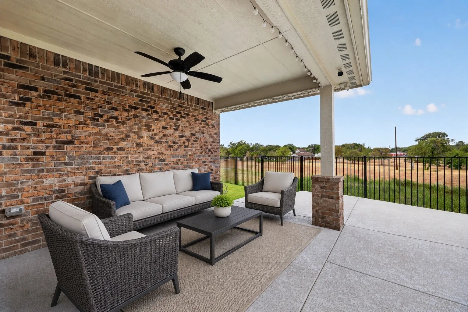 Single Family Residence For Sale in Tarrant County , 7924 Wilson Cliff Court, White Settlement, Texas 76108, 3 Bedroom, 2 Bathroom, 2 Garage spaces, 2,013 Sqft, built in 2022, mls#21374092, Real Estate Agent in White Settlement, Homes For Sale in Tarrant county, Homes For Sale in White Settlement, Realtor in White Settlement Texas, Real Estate Brokerage Independent Realty Texas, Luminita Cordes Realtor