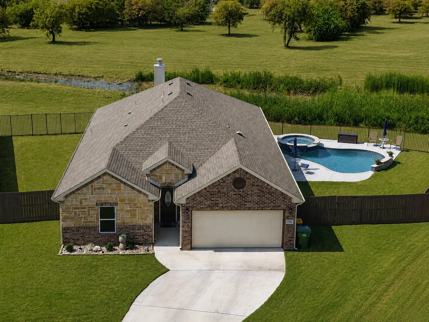 Single Family Residence For Sale in Tarrant County , 7924 Wilson Cliff Court, White Settlement, Texas 76108, 3 Bedroom, 2 Bathroom, 2 Garage spaces, 2,013 Sqft, built in 2022, mls#21374092, Real Estate Agent in White Settlement, Homes For Sale in Tarrant county, Homes For Sale in White Settlement, Realtor in White Settlement Texas, Real Estate Brokerage Independent Realty Texas, Luminita Cordes Realtor