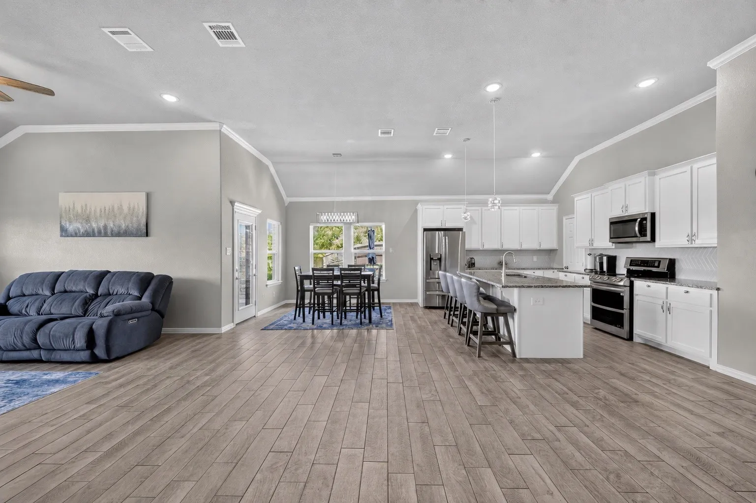 Single Family Residence For Sale in Tarrant County , 7924 Wilson Cliff Court, White Settlement, Texas 76108, 3 Bedroom, 2 Bathroom, 2 Garage spaces, 2,013 Sqft, built in 2022, mls#21374092, Real Estate Agent in White Settlement, Homes For Sale in Tarrant county, Homes For Sale in White Settlement, Realtor in White Settlement Texas, Real Estate Brokerage Independent Realty Texas, Luminita Cordes Realtor