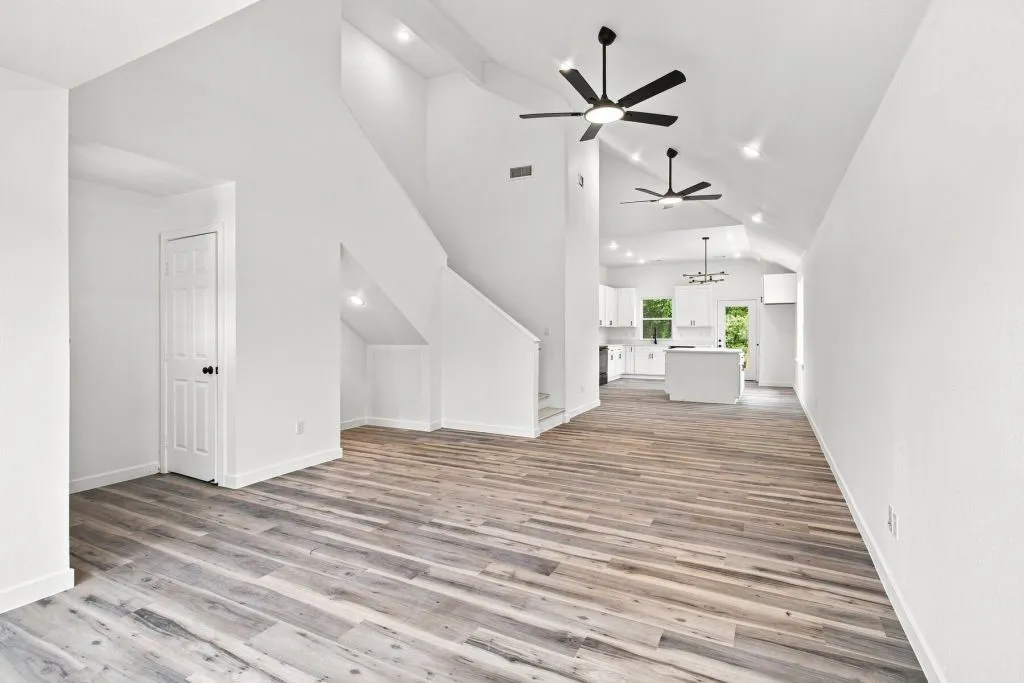 Single Family Residence For Sale in Grayson County , 106 E Miller, Whitewright, Texas 75491, 5 Bedroom, 3 Bathroom, 2 Garage spaces, 2,100 Sqft, built in 2026, mls#21377345, Real Estate Agent in Whitewright, Homes For Sale in Grayson county, Homes For Sale in Whitewright, Realtor in Whitewright Texas, Real Estate Brokerage Independent Realty Texas, Luminita Cordes Realtor