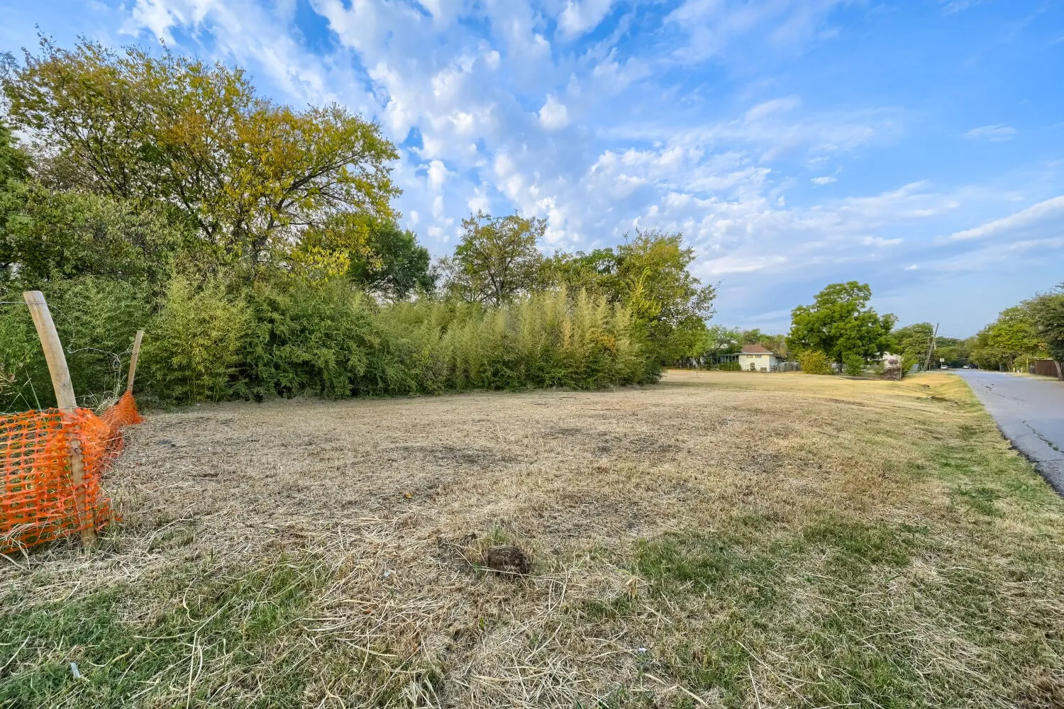 Unimproved Land For Sale in Dallas County , 5218 Fitchburg Street, Dallas, Texas 75212, 0, 0, Garage spaces, 0 Sqft, built in 0, mls#21376119, Real Estate Agent in Dallas, Homes For Sale in Dallas county, Homes For Sale in Dallas, Realtor in Dallas Texas, Real Estate Brokerage Independent Realty Texas, Luminita Cordes Realtor