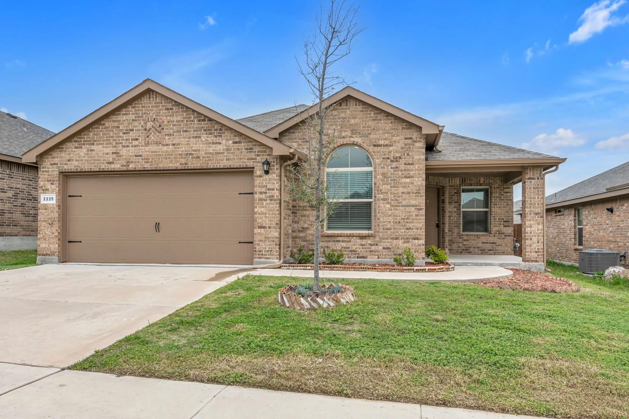 Single Family Residence For Rent in Tarrant County , 2225 Stallings Road, Fort Worth, Texas 76108, 4 Bedroom, 2 Bathroom, 2 Garage spaces, 1,795 Sqft, built in 2020, mls#21377366, Real Estate Agent in Fort Worth, Homes For Rent in Tarrant county, Homes For Rent in Fort Worth, Realtor in Fort Worth Texas, Real Estate Brokerage Independent Realty Texas, Luminita Cordes Realtor