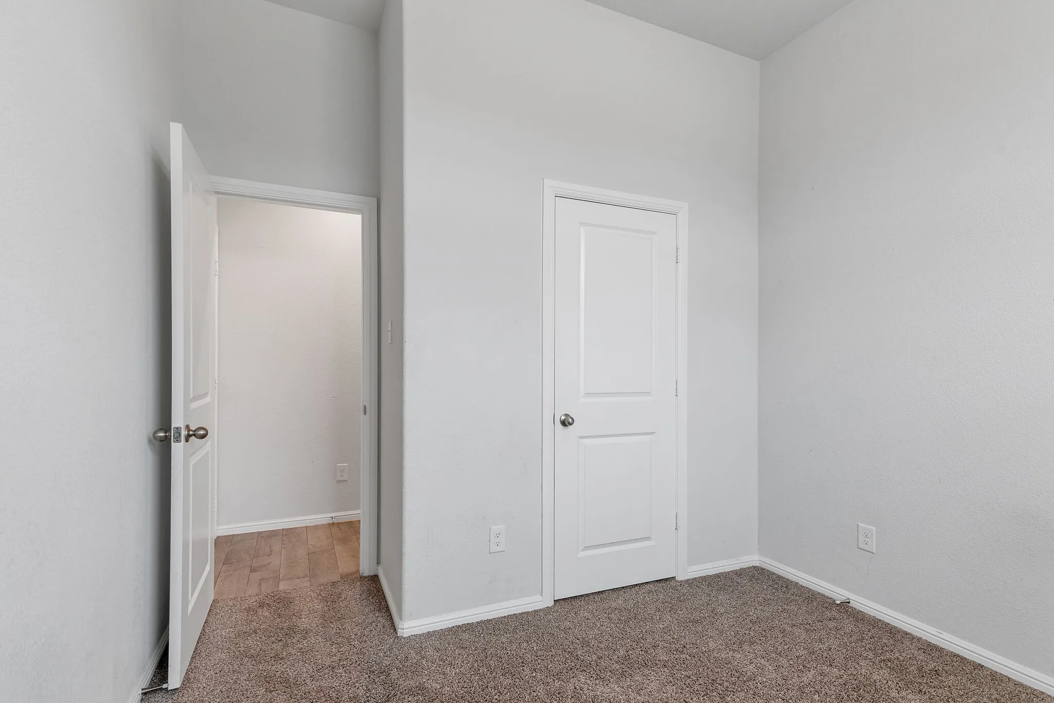 Single Family Residence For Rent in Tarrant County , 2225 Stallings Road, Fort Worth, Texas 76108, 4 Bedroom, 2 Bathroom, 2 Garage spaces, 1,795 Sqft, built in 2020, mls#21377366, Real Estate Agent in Fort Worth, Homes For Rent in Tarrant county, Homes For Rent in Fort Worth, Realtor in Fort Worth Texas, Real Estate Brokerage Independent Realty Texas, Luminita Cordes Realtor