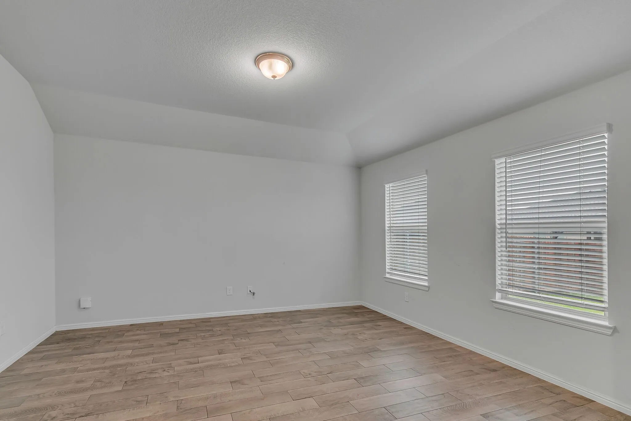 Single Family Residence For Rent in Tarrant County , 2225 Stallings Road, Fort Worth, Texas 76108, 4 Bedroom, 2 Bathroom, 2 Garage spaces, 1,795 Sqft, built in 2020, mls#21377366, Real Estate Agent in Fort Worth, Homes For Rent in Tarrant county, Homes For Rent in Fort Worth, Realtor in Fort Worth Texas, Real Estate Brokerage Independent Realty Texas, Luminita Cordes Realtor