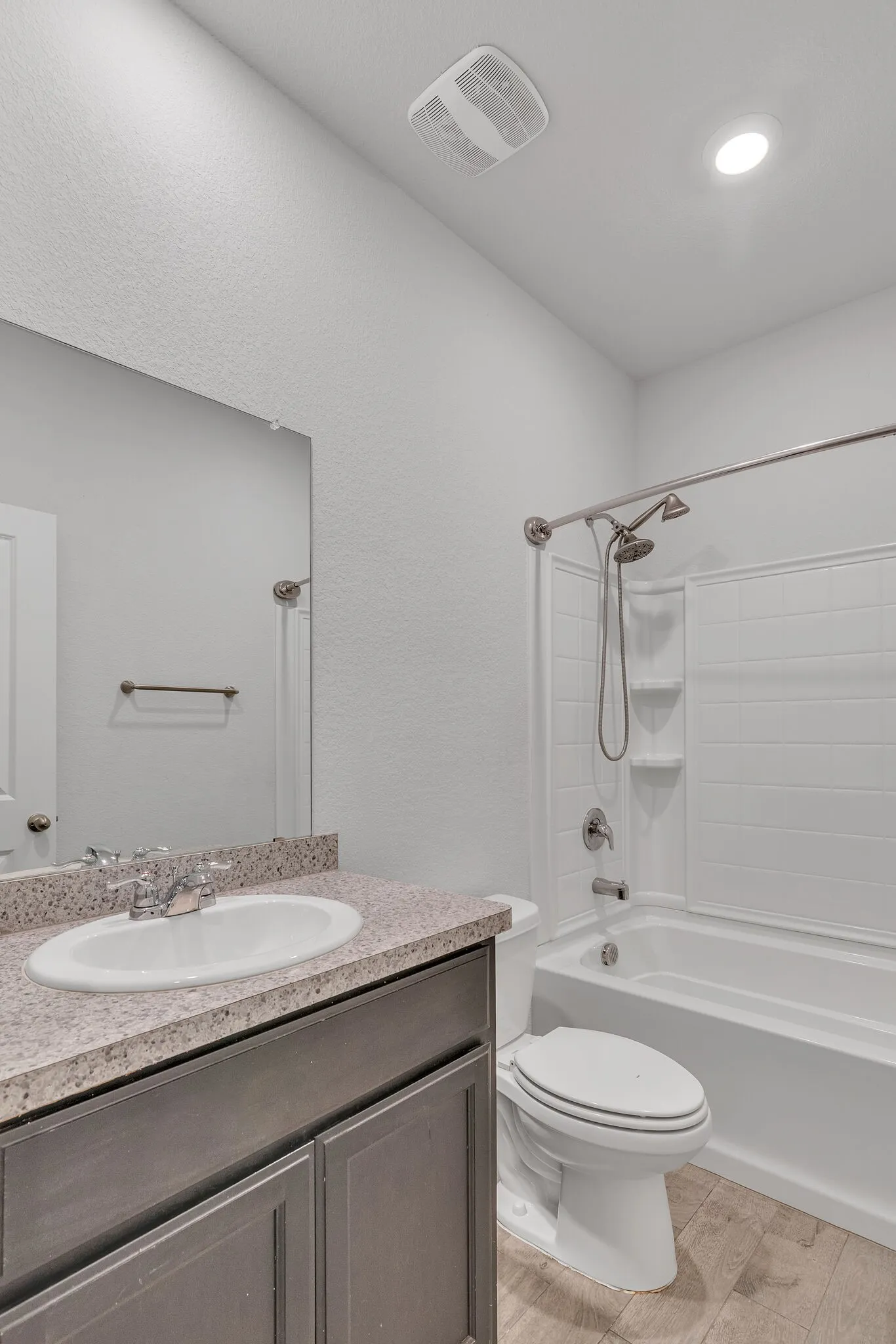 Single Family Residence For Rent in Tarrant County , 2225 Stallings Road, Fort Worth, Texas 76108, 4 Bedroom, 2 Bathroom, 2 Garage spaces, 1,795 Sqft, built in 2020, mls#21377366, Real Estate Agent in Fort Worth, Homes For Rent in Tarrant county, Homes For Rent in Fort Worth, Realtor in Fort Worth Texas, Real Estate Brokerage Independent Realty Texas, Luminita Cordes Realtor