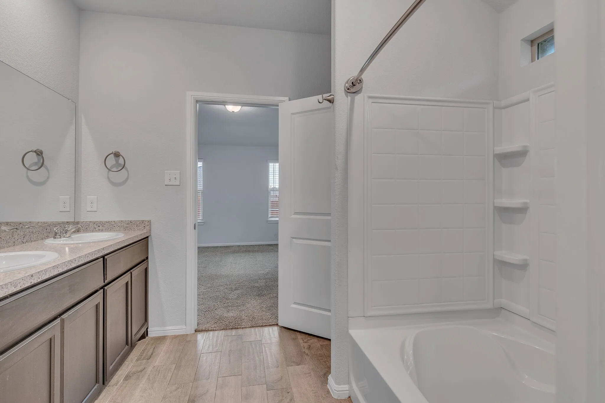 Single Family Residence For Rent in Tarrant County , 2225 Stallings Road, Fort Worth, Texas 76108, 4 Bedroom, 2 Bathroom, 2 Garage spaces, 1,795 Sqft, built in 2020, mls#21377366, Real Estate Agent in Fort Worth, Homes For Rent in Tarrant county, Homes For Rent in Fort Worth, Realtor in Fort Worth Texas, Real Estate Brokerage Independent Realty Texas, Luminita Cordes Realtor