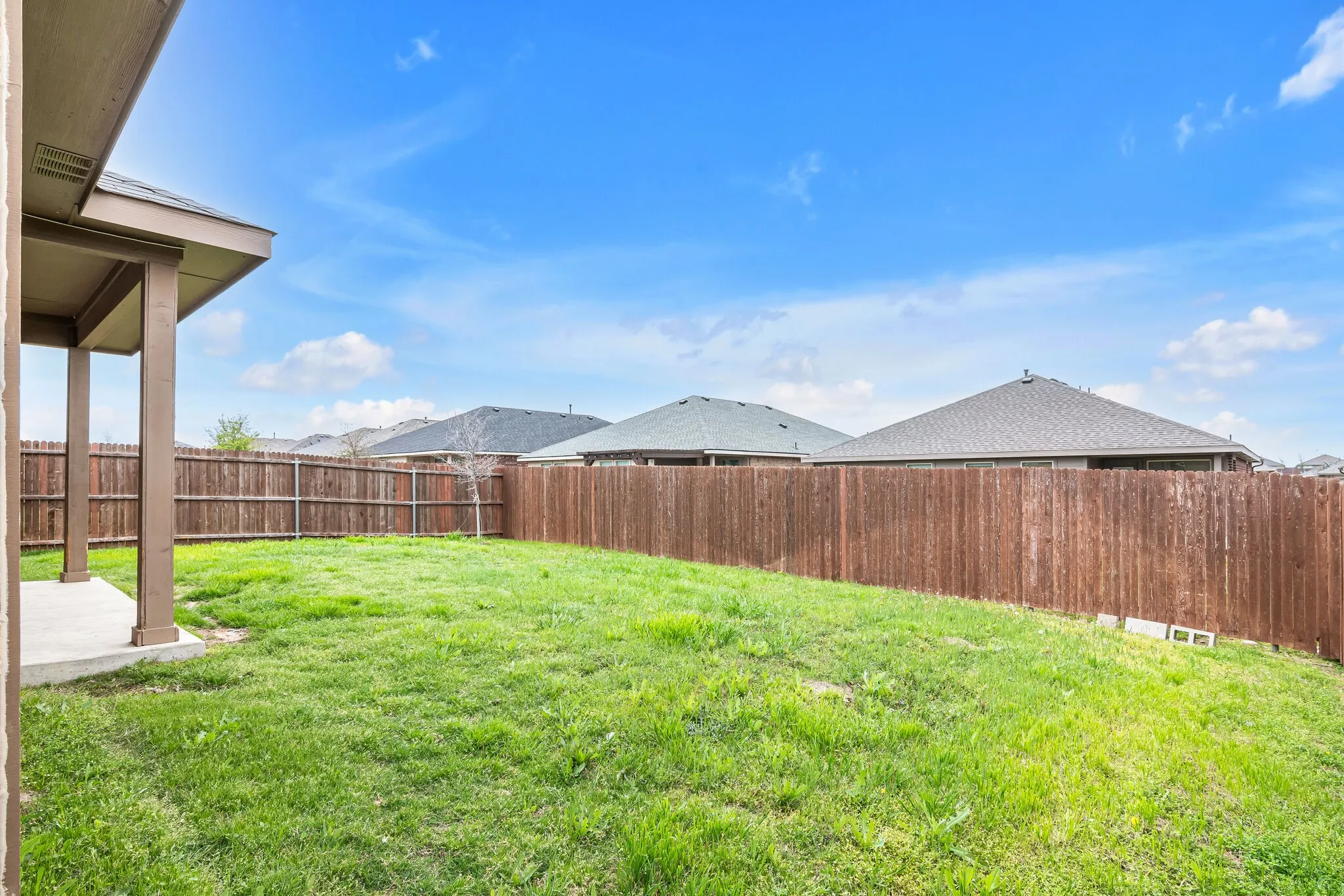 Single Family Residence For Rent in Tarrant County , 2225 Stallings Road, Fort Worth, Texas 76108, 4 Bedroom, 2 Bathroom, 2 Garage spaces, 1,795 Sqft, built in 2020, mls#21377366, Real Estate Agent in Fort Worth, Homes For Rent in Tarrant county, Homes For Rent in Fort Worth, Realtor in Fort Worth Texas, Real Estate Brokerage Independent Realty Texas, Luminita Cordes Realtor