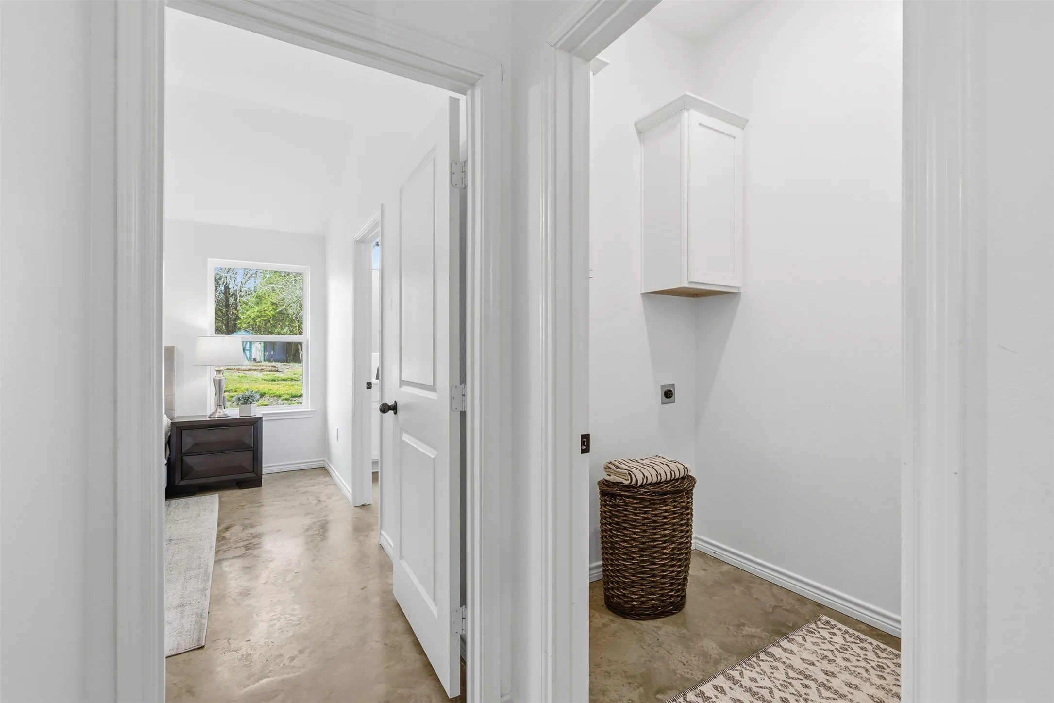 Single Family Residence For Sale in Hunt County , 5000 FM 2947, Greenville, Texas 75402, 3 Bedroom, 2 Bathroom, 2 Garage spaces, 1,756 Sqft, built in 2021, mls#21374747, Real Estate Agent in Greenville, Homes For Sale in Hunt county, Homes For Sale in Greenville, Realtor in Greenville Texas, Real Estate Brokerage Independent Realty Texas, Luminita Cordes Realtor