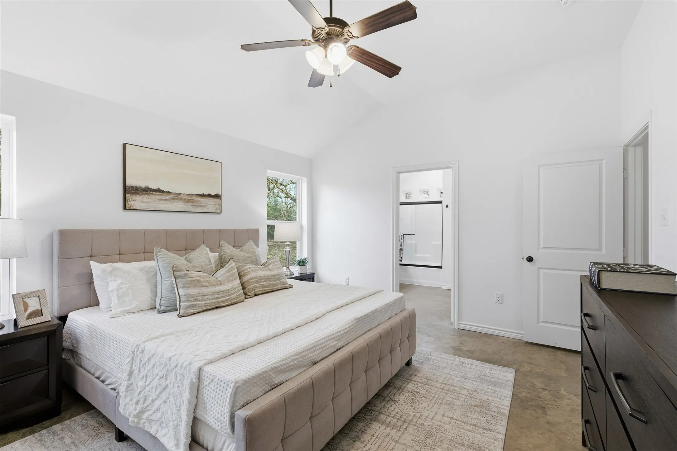 Single Family Residence For Sale in Hunt County , 5000 FM 2947, Greenville, Texas 75402, 3 Bedroom, 2 Bathroom, 2 Garage spaces, 1,756 Sqft, built in 2021, mls#21374747, Real Estate Agent in Greenville, Homes For Sale in Hunt county, Homes For Sale in Greenville, Realtor in Greenville Texas, Real Estate Brokerage Independent Realty Texas, Luminita Cordes Realtor