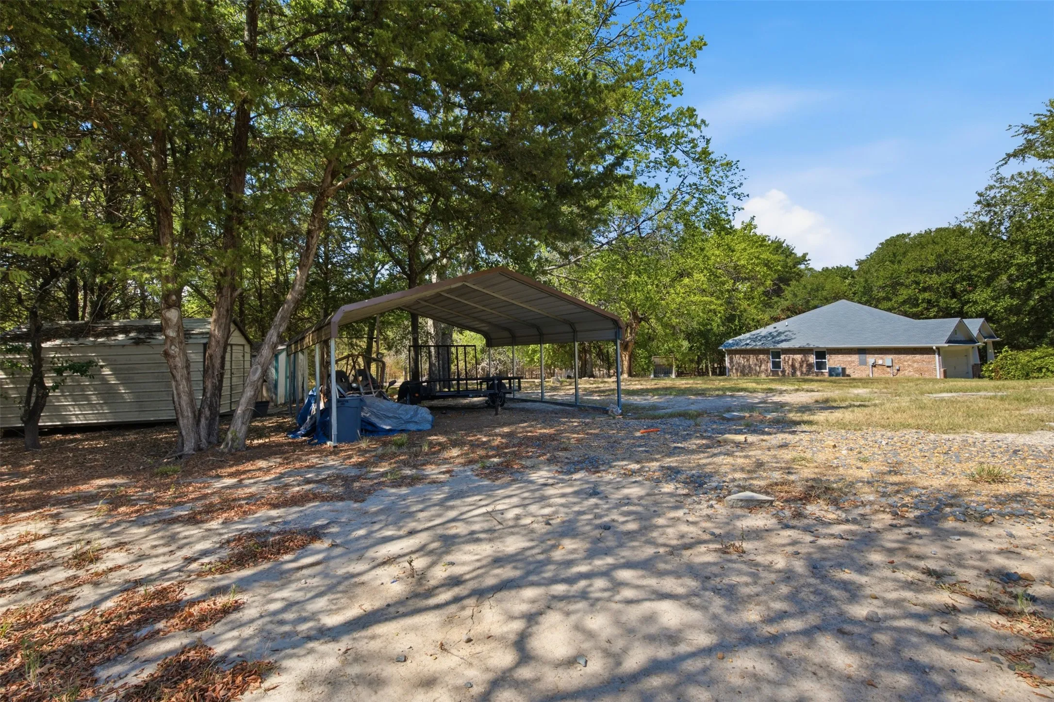 Single Family Residence For Sale in Hunt County , 5000 FM 2947, Greenville, Texas 75402, 3 Bedroom, 2 Bathroom, 2 Garage spaces, 1,756 Sqft, built in 2021, mls#21374747, Real Estate Agent in Greenville, Homes For Sale in Hunt county, Homes For Sale in Greenville, Realtor in Greenville Texas, Real Estate Brokerage Independent Realty Texas, Luminita Cordes Realtor