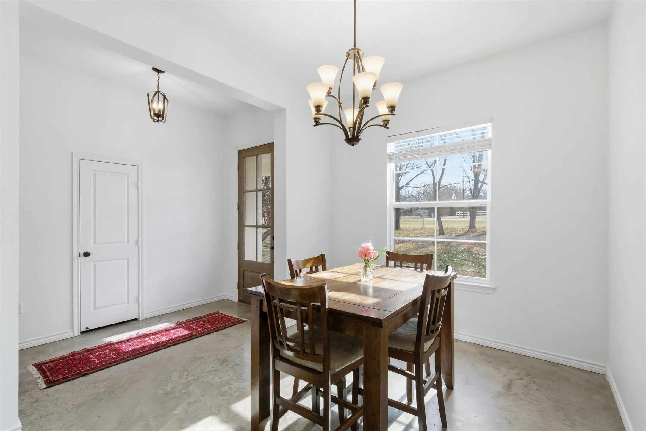 Single Family Residence For Sale in Hunt County , 5000 FM 2947, Greenville, Texas 75402, 3 Bedroom, 2 Bathroom, 2 Garage spaces, 1,756 Sqft, built in 2021, mls#21374747, Real Estate Agent in Greenville, Homes For Sale in Hunt county, Homes For Sale in Greenville, Realtor in Greenville Texas, Real Estate Brokerage Independent Realty Texas, Luminita Cordes Realtor