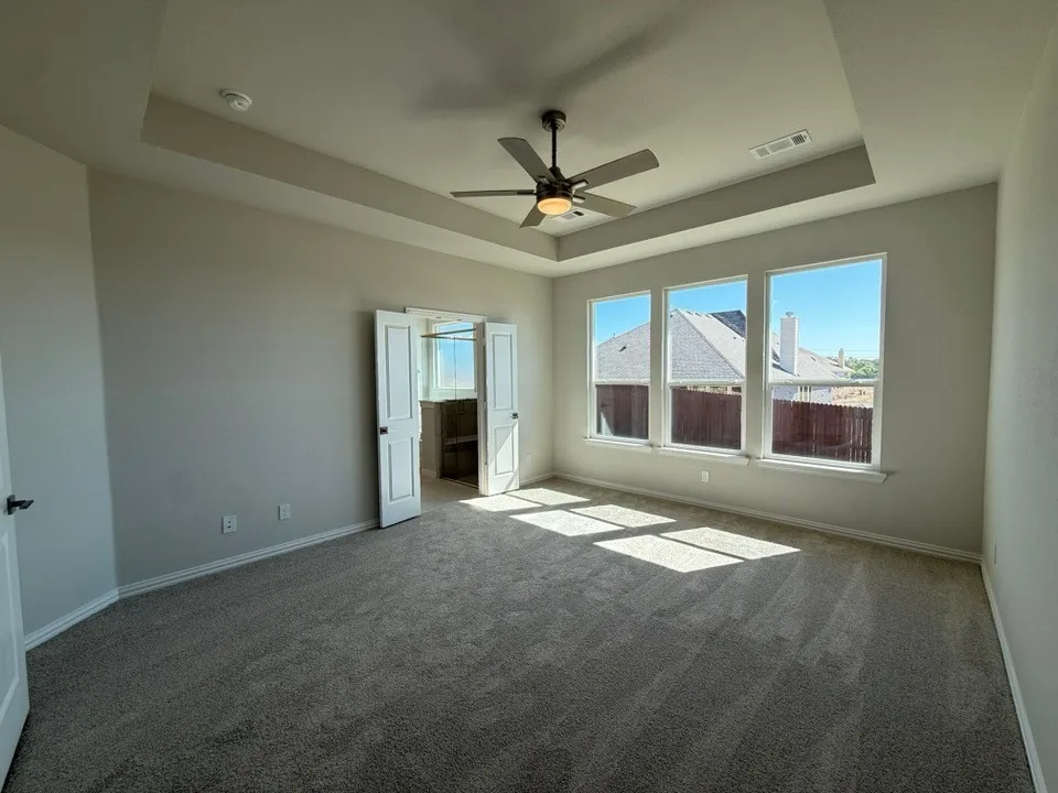 Single Family Residence For Sale in Parker County , 528 Vista Ridge Drive, Weatherford, Texas 76087, 3 Bedroom, 2 Bathroom, 2 Garage spaces, 1,998 Sqft, built in 2026, mls#21377378, Real Estate Agent in Weatherford, Homes For Sale in Parker county, Homes For Sale in Weatherford, Realtor in Weatherford Texas, Real Estate Brokerage Independent Realty Texas, Luminita Cordes Realtor